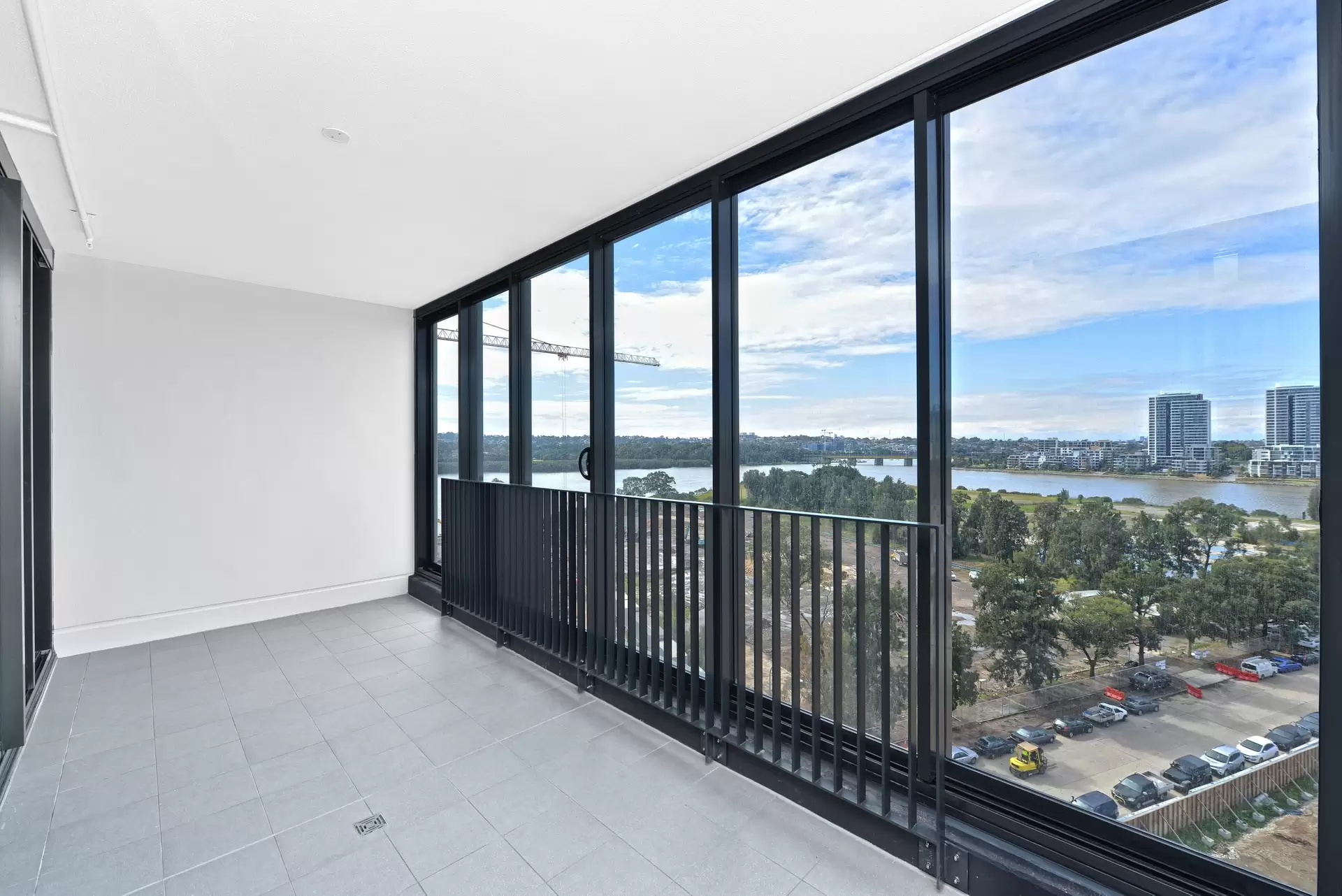 1003/10 Burroway Road, Wentworth Point Leased by Chidiac Realty - image 1