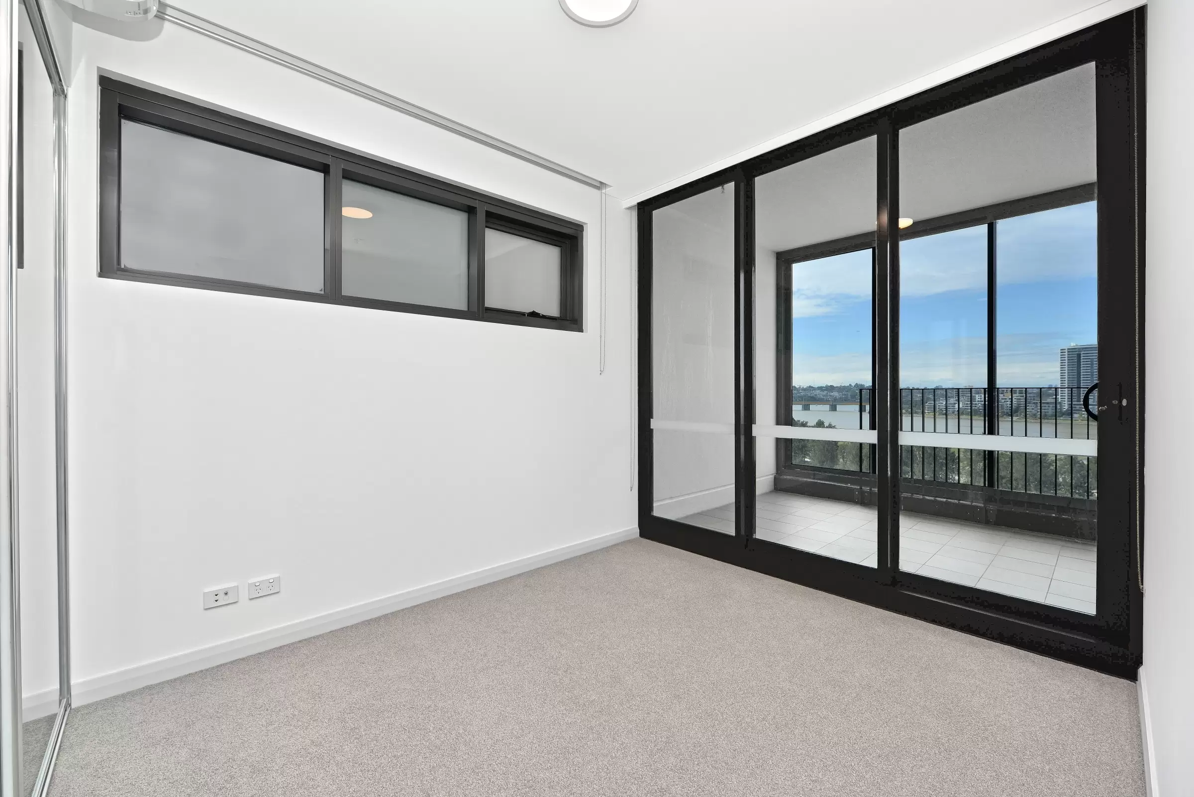 1003/10 Burroway Road, Wentworth Point Leased by Chidiac Realty - image 5