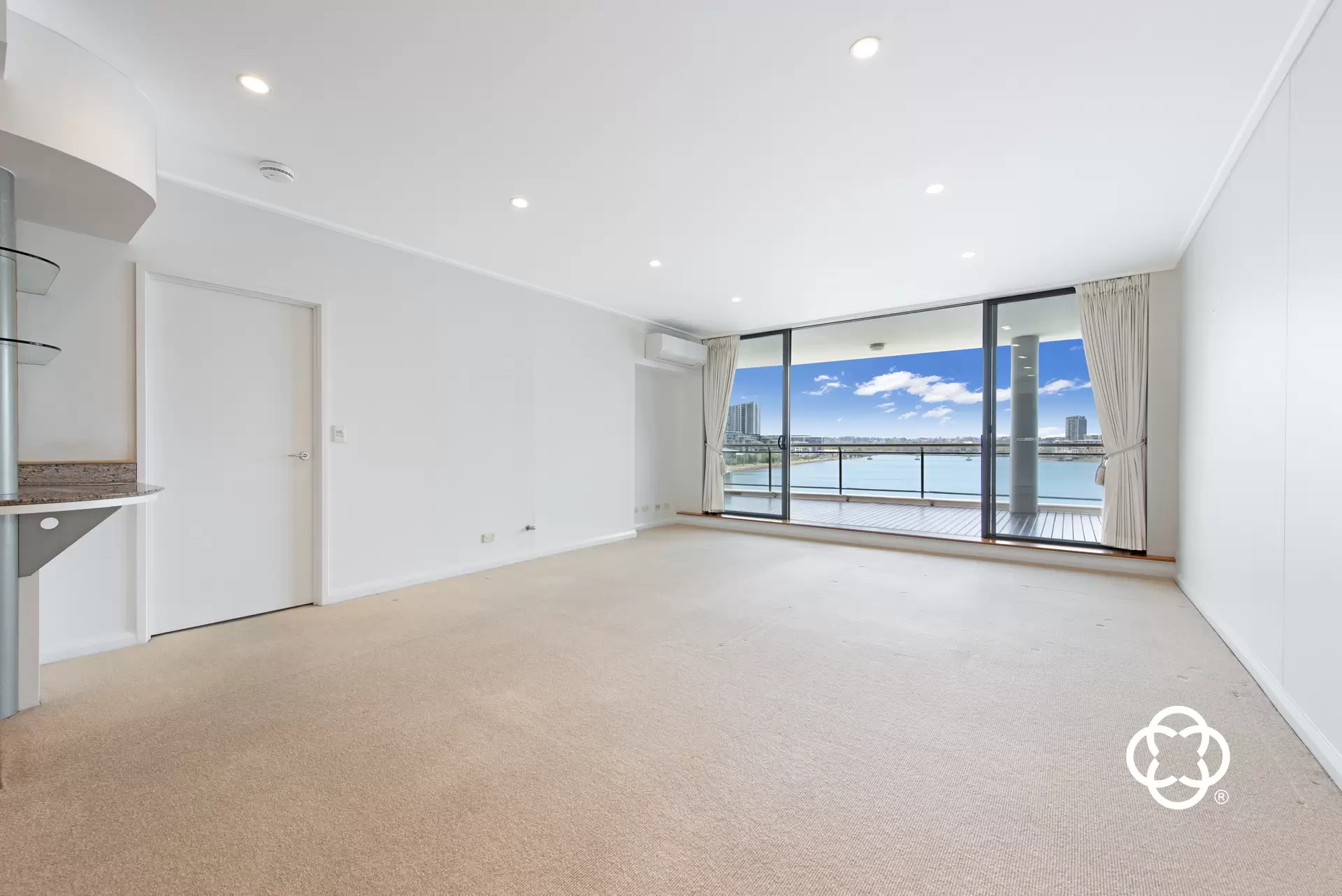 18/29 Bennelong Parkway, Wentworth Point Leased by Chidiac Realty - image 1