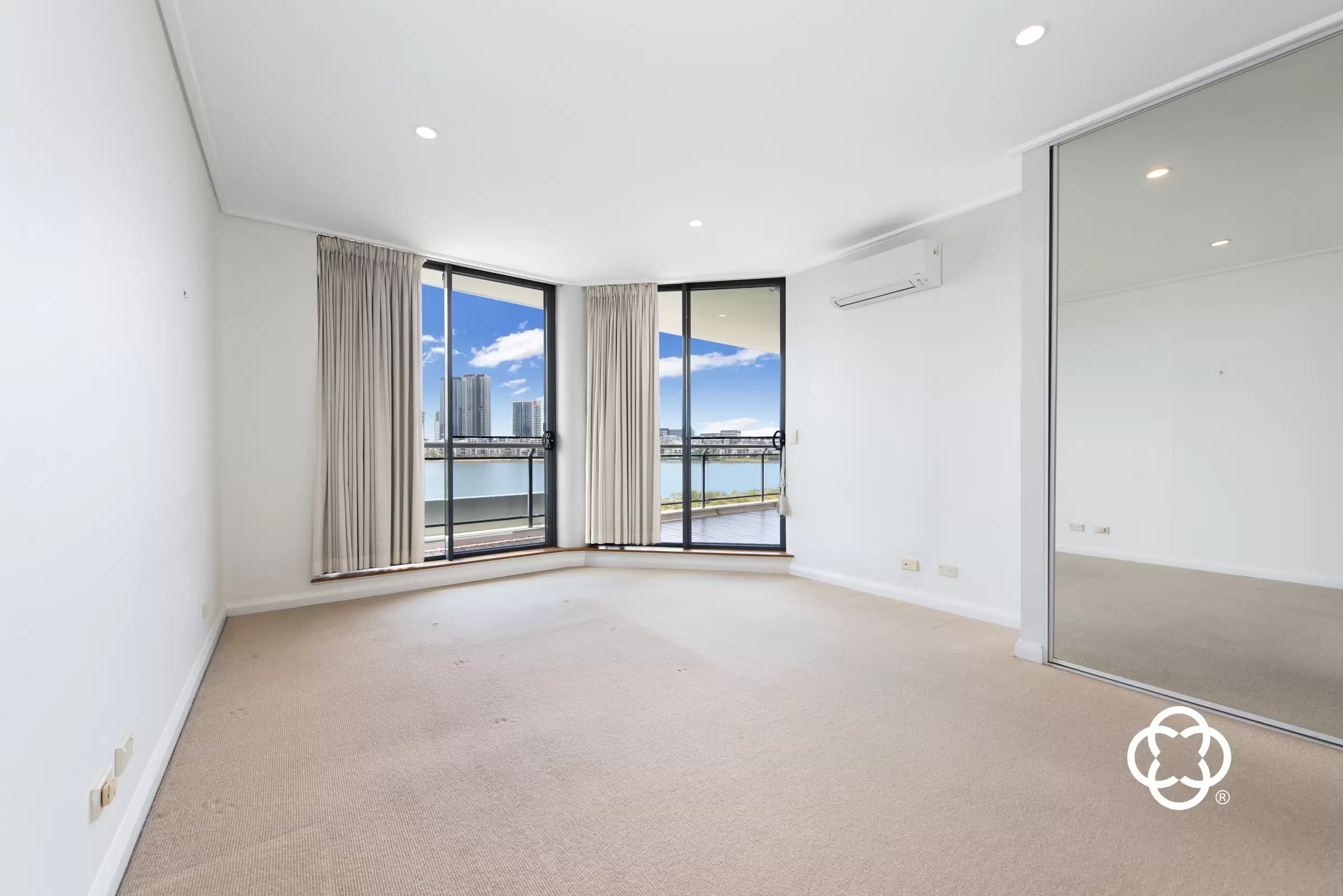 18/29 Bennelong Parkway, Wentworth Point Leased by Chidiac Realty - image 4