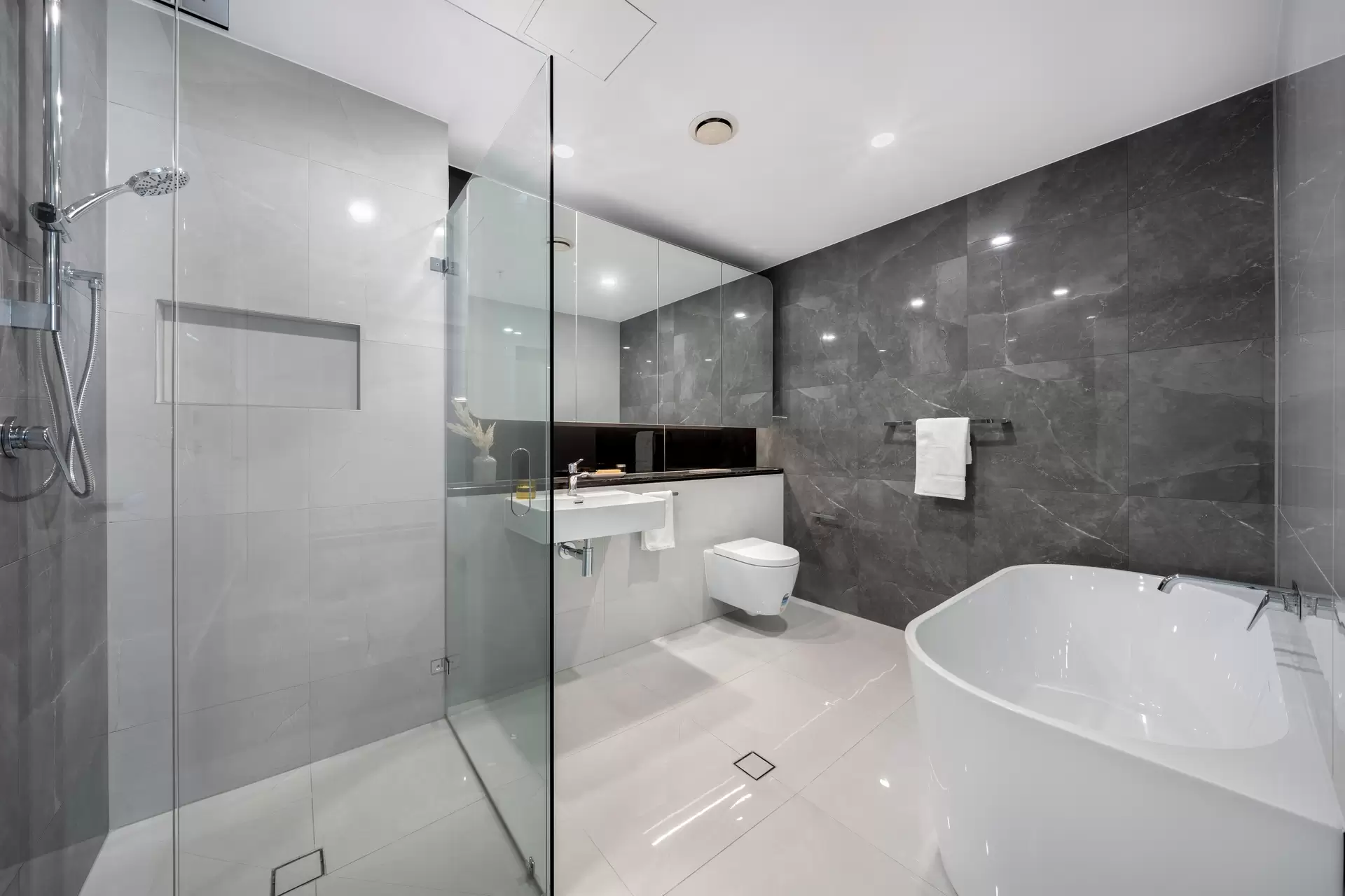 3122/12 Uhrig Road, Lidcombe Sold by Chidiac Realty - image 1