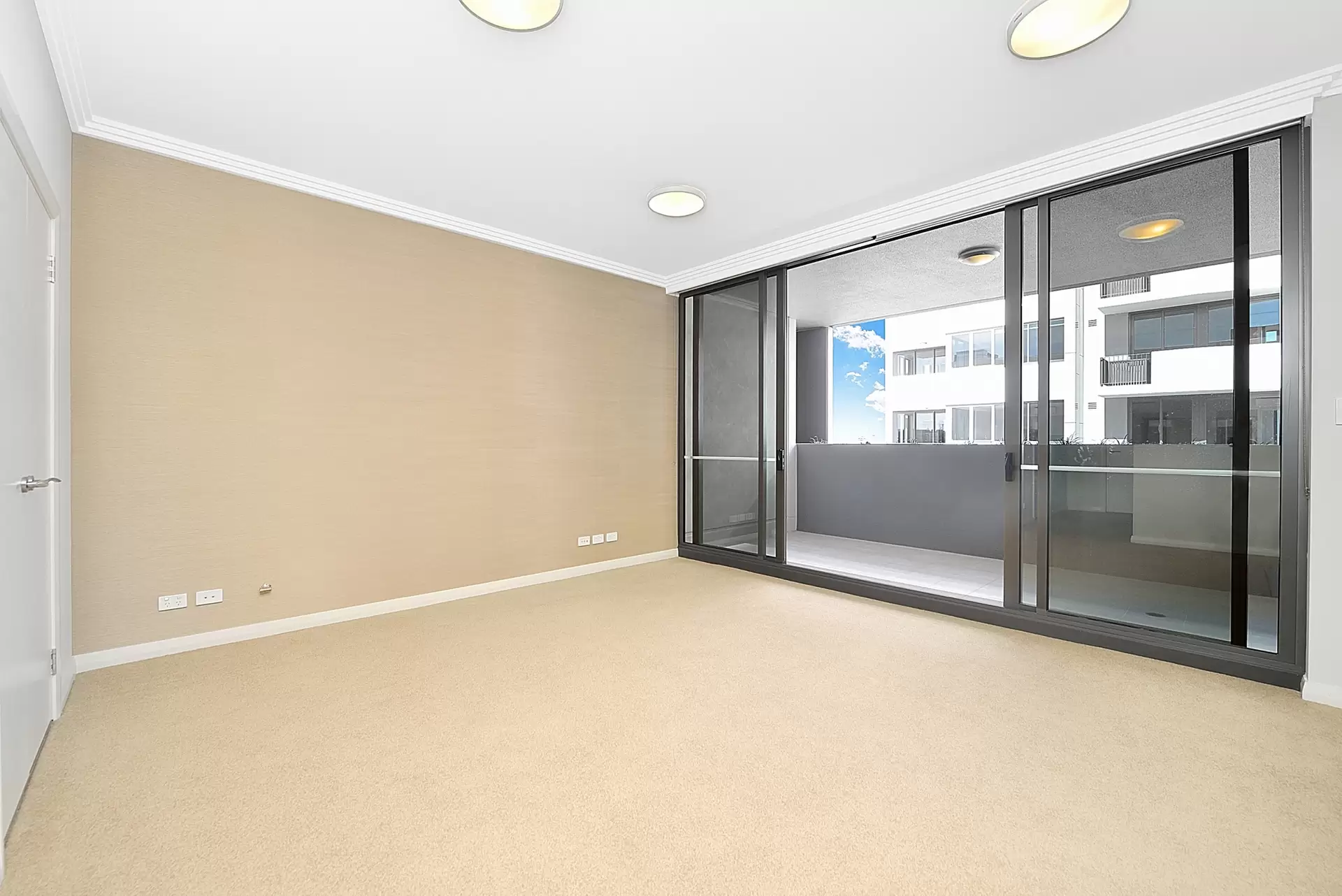 7 Waterways Street, Wentworth Point Leased by Chidiac Realty - image 1