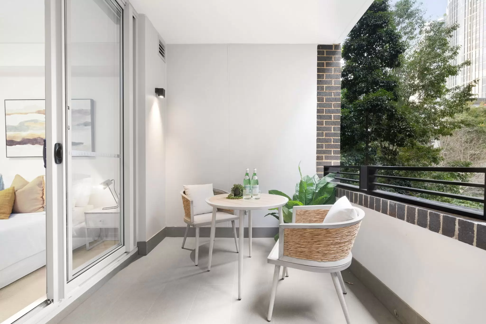 409/41 Hill Road, Wentworth Point Leased by Chidiac Realty - image 2