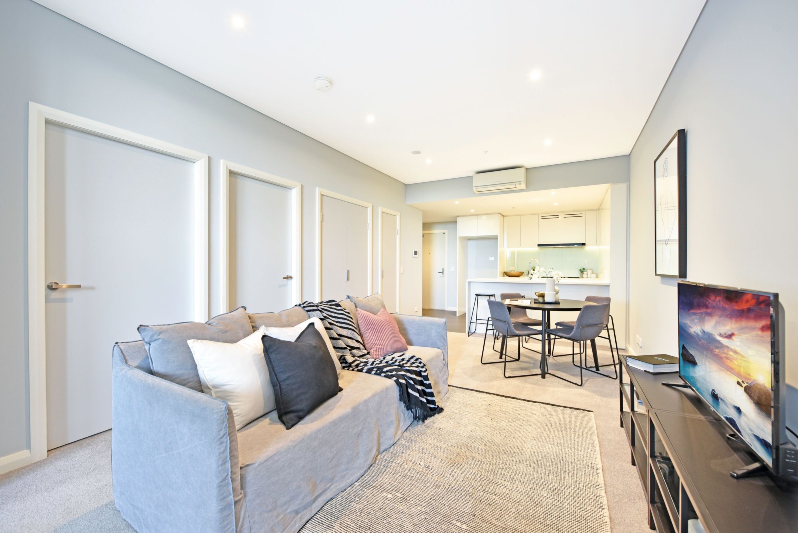 505/1 Wentworth Place, Wentworth Point Sold by Chidiac Realty - image 2