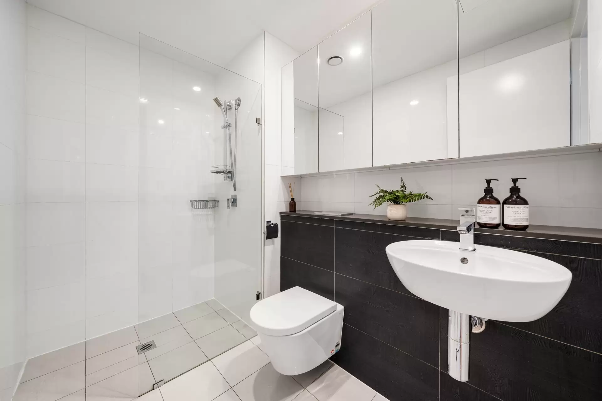 G09/32-34 Ferntree Place, Epping Sold by Chidiac Realty - image 1