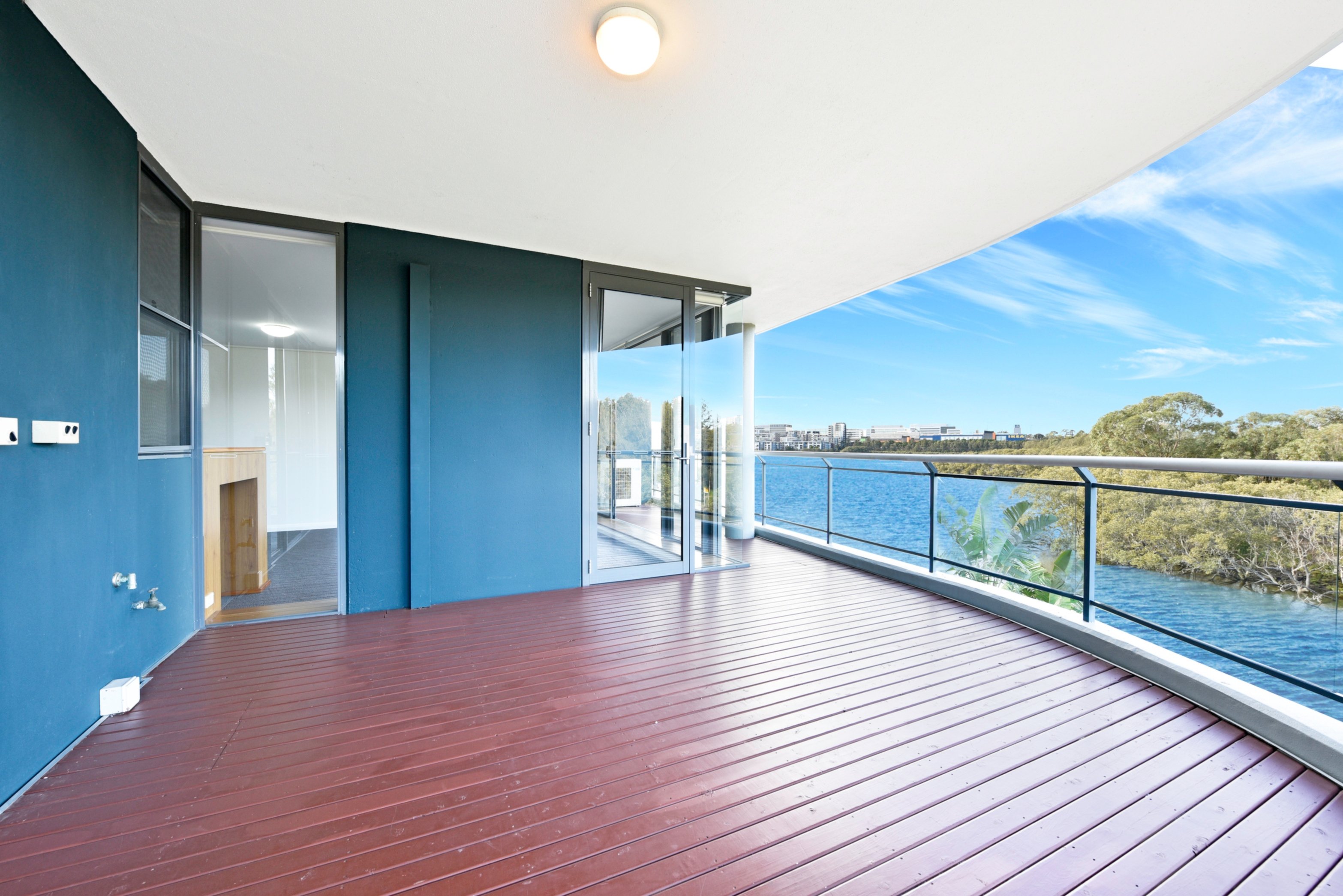 73/29 Bennelong Parkway, Wentworth Point Leased by Chidiac Realty - image 2