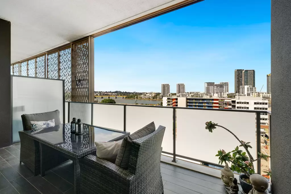 950/1D Burroway Road, Wentworth Point For Sale by Chidiac Realty