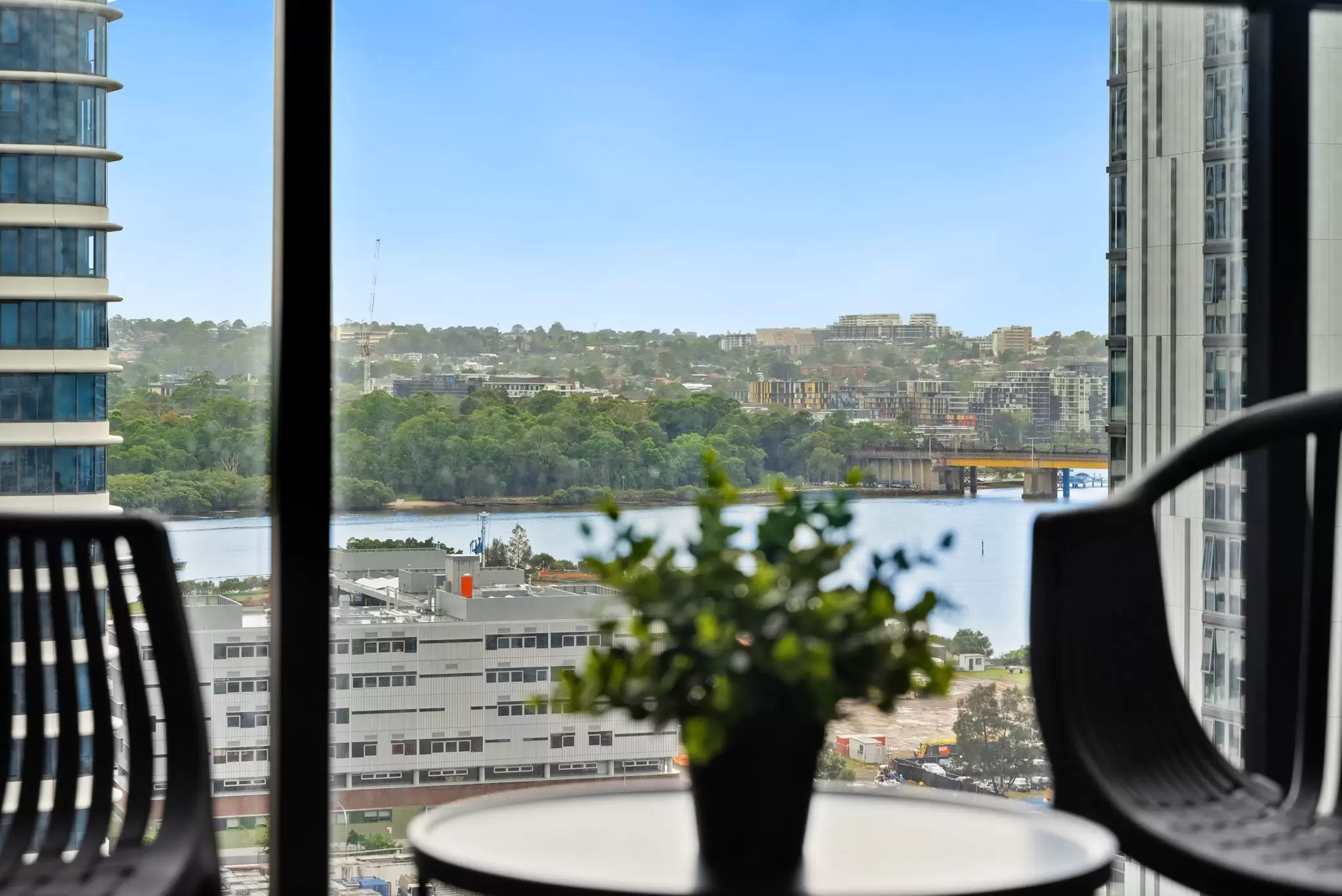 1708/46 Savona Drive, Wentworth Point For Sale by Chidiac Realty - image 4