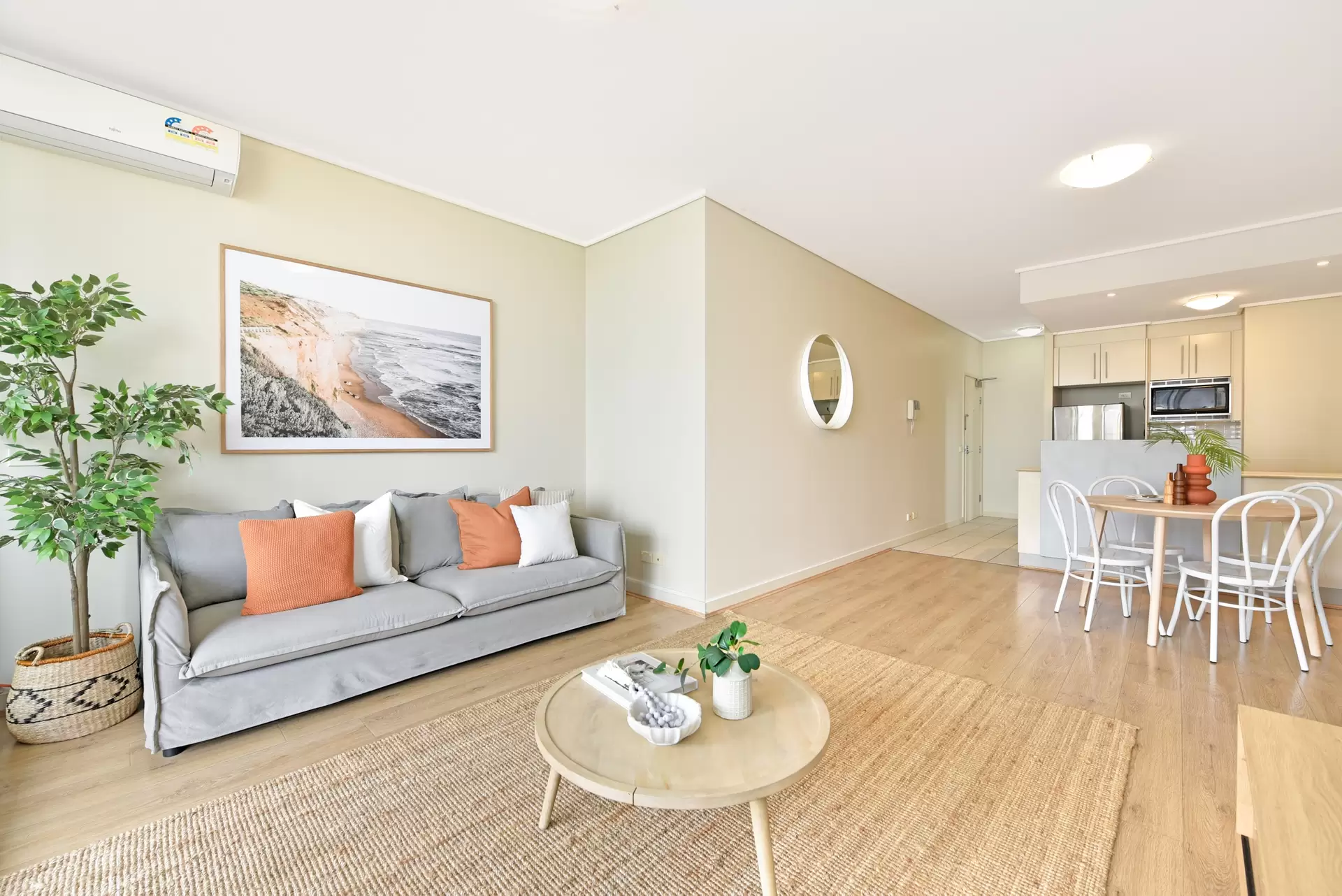 601/1 The Piazza, Wentworth Point Leased by Chidiac Realty - image 1