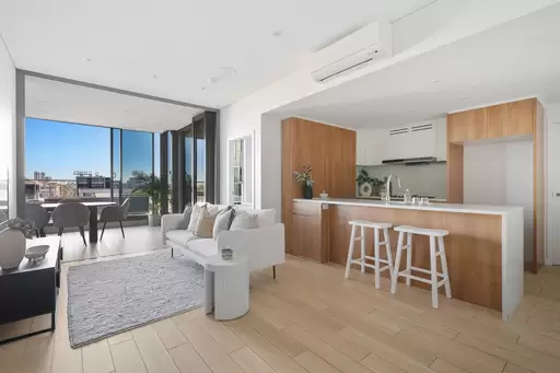 910/26 Footbridge Boulevard, Wentworth Point Sold by Chidiac Realty