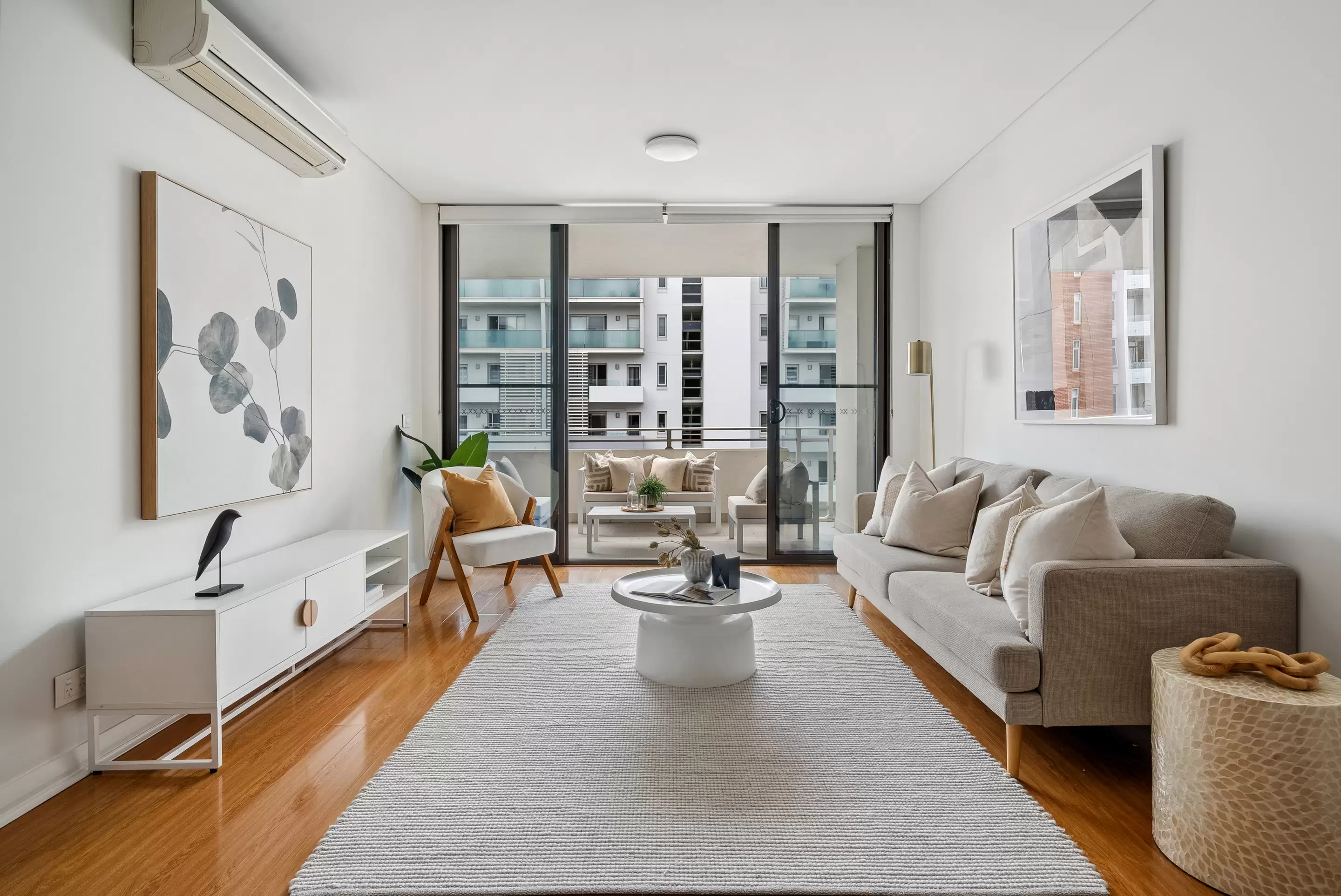 516/6 Baywater Drive, Wentworth Point For Sale by Chidiac Realty - image 4