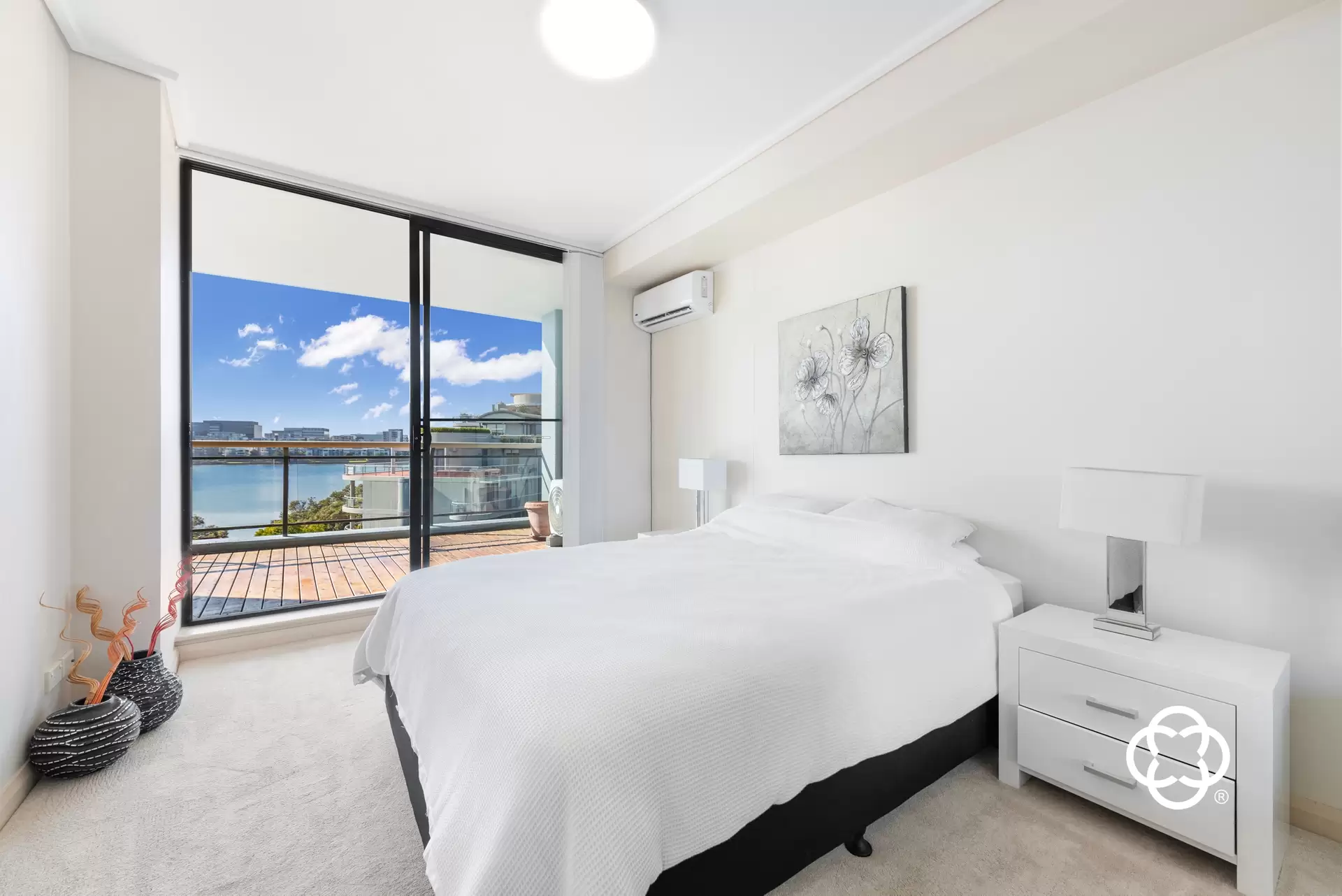 89/27 Bennelong Parkway, Wentworth Point Leased by Chidiac Realty - image 1