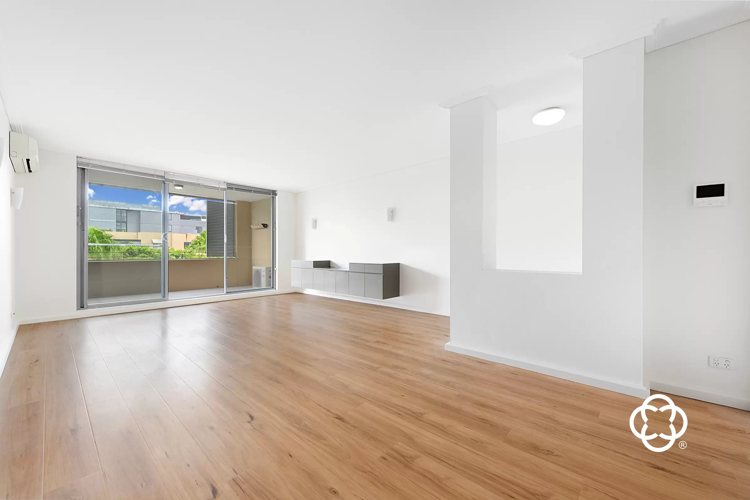 305/4 The Piazza, Wentworth Point Leased by Chidiac Realty - image 1