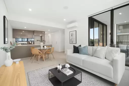 11072/17 Amalfi Drive, Wentworth Point For Sale by Chidiac Realty