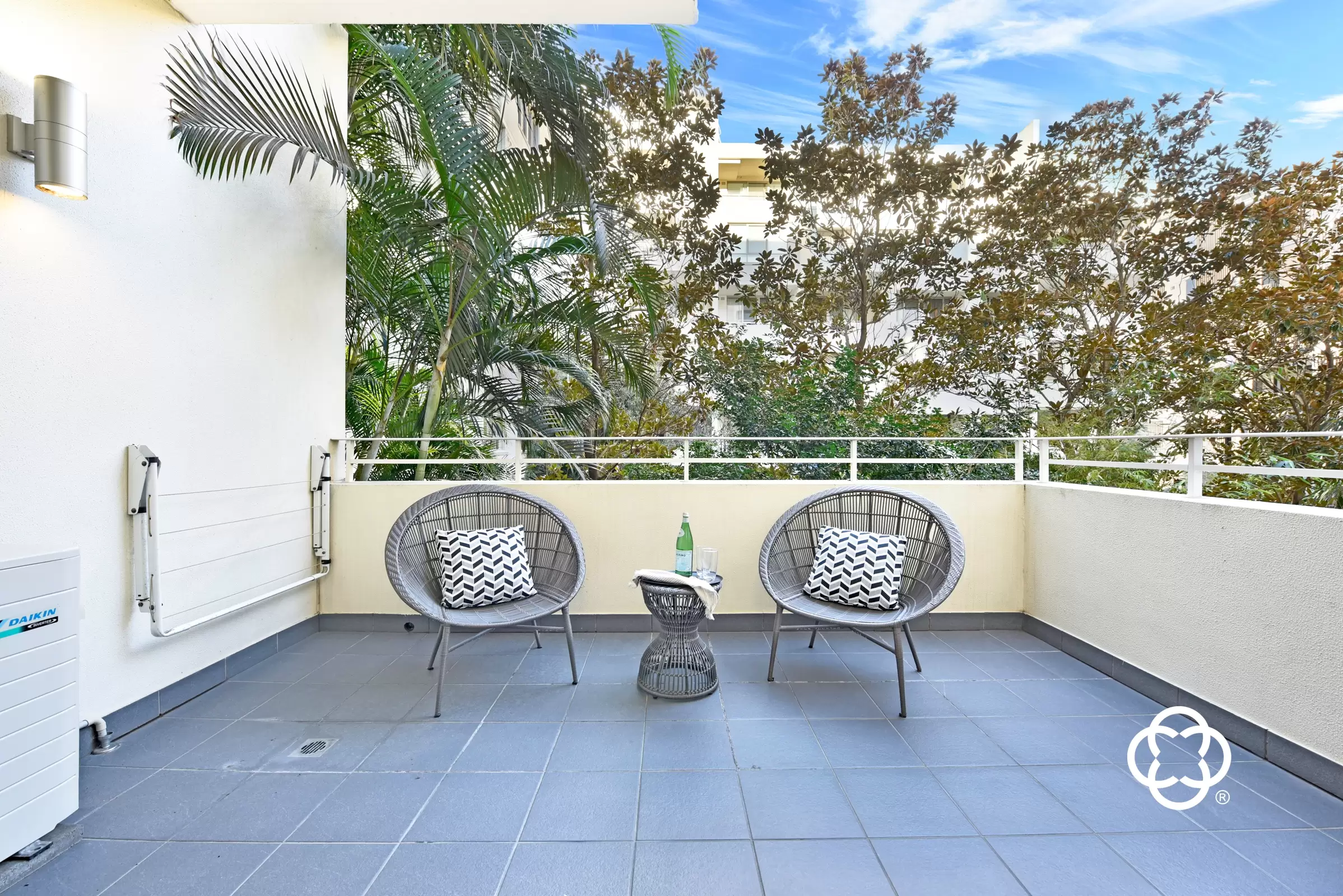 301/19 Hill Road, Wentworth Point Leased by Chidiac Realty - image 2