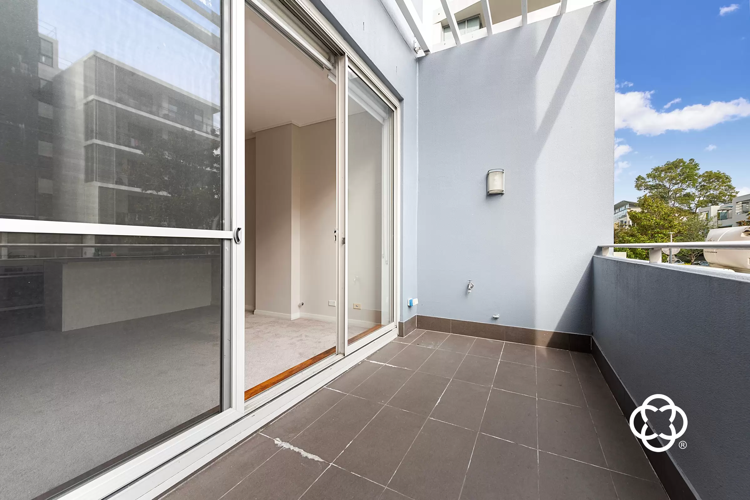 210/14 Marine Parade, Wentworth Point Leased by Chidiac Realty - image 5