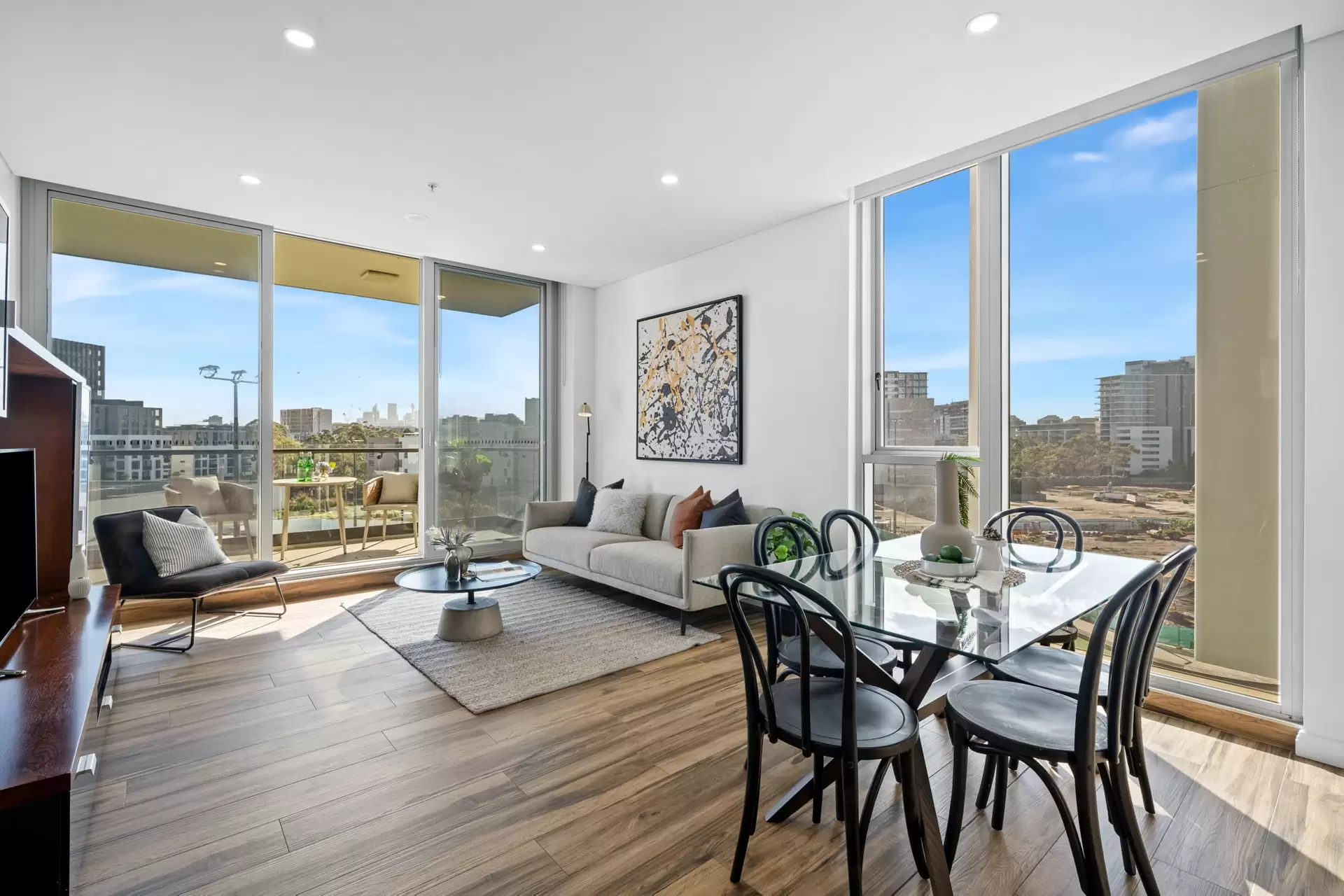 505/8 Rose Valley Way, Zetland For Sale by Chidiac Realty - image 1