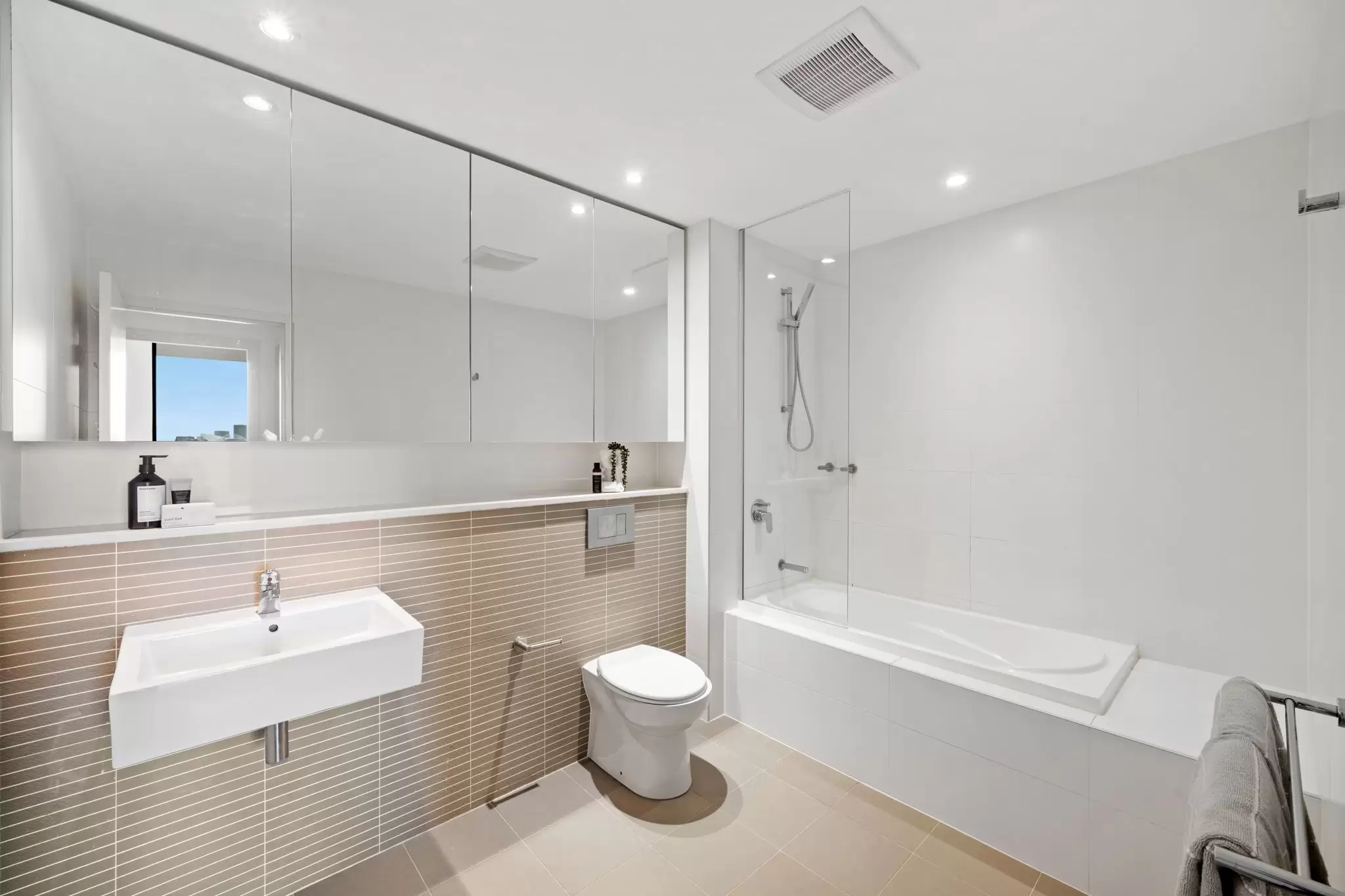 810/22 Baywater Drive, Wentworth Point For Sale by Chidiac Realty - image 10