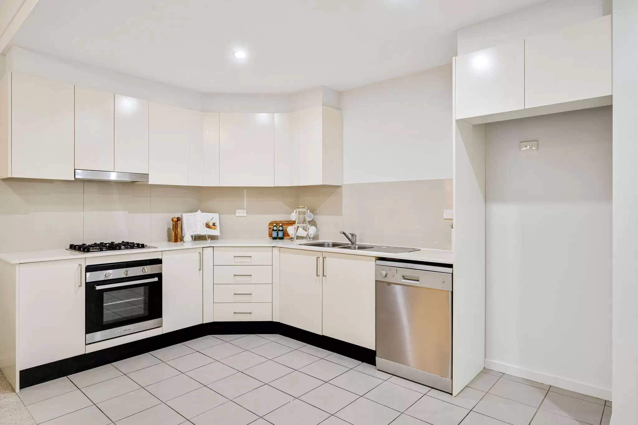 9/104 Railway Terrace, Merrylands For Sale by Chidiac Realty - image 4