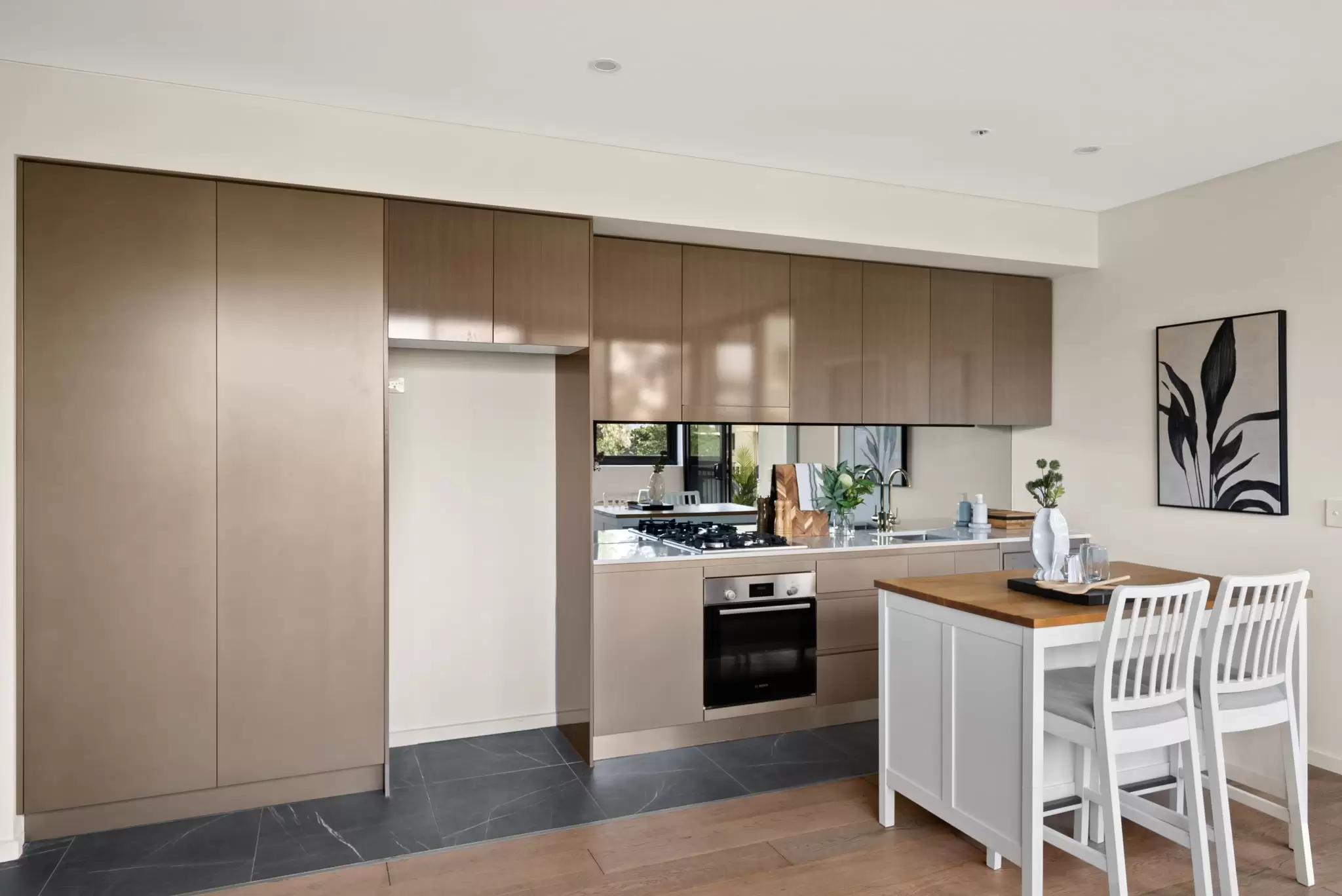8125/19 Amalfi Drive, Wentworth Point For Sale by Chidiac Realty - image 6