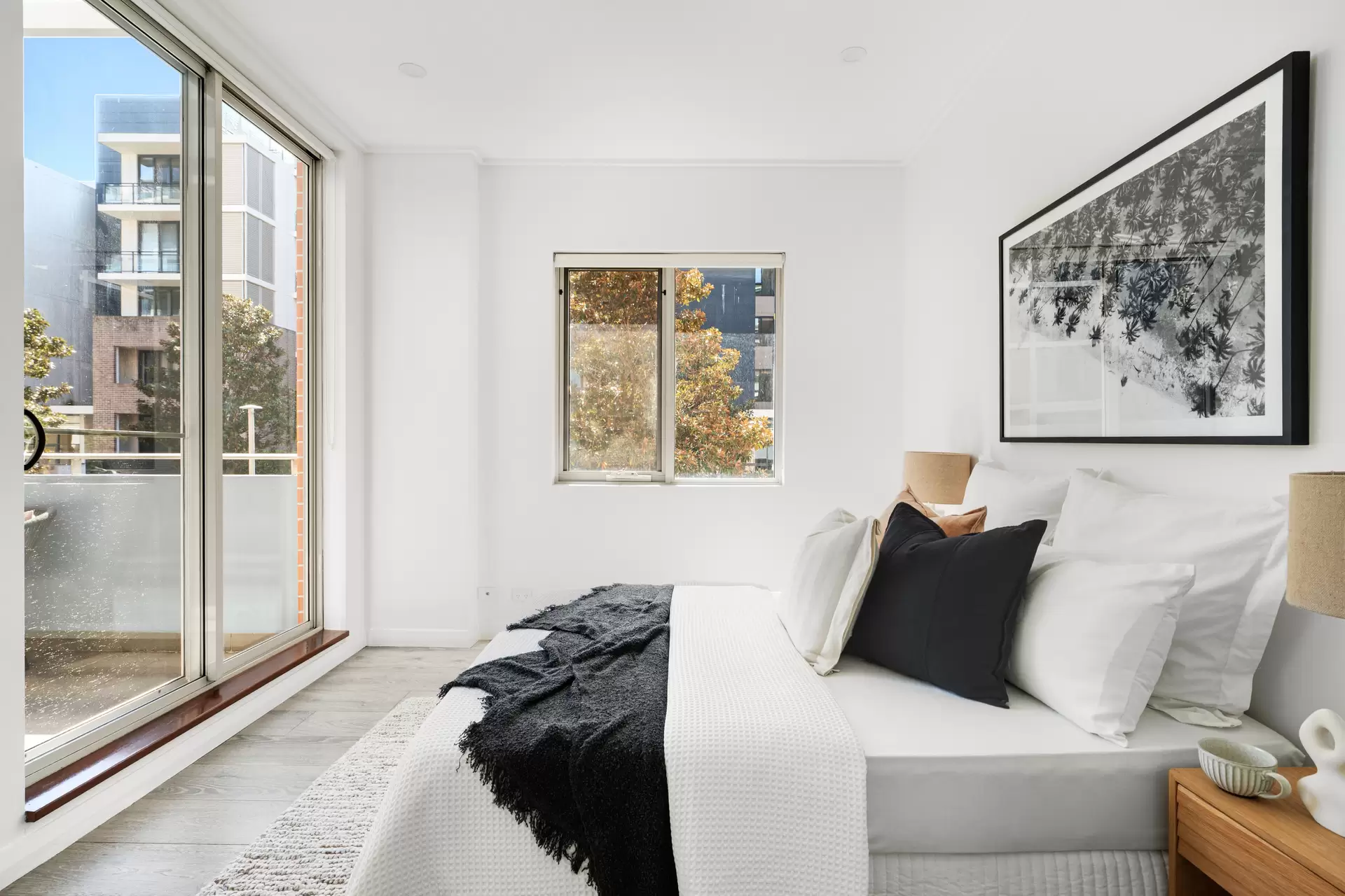 212/18 Marine Parade, Wentworth Point Sold by Chidiac Realty - image 1