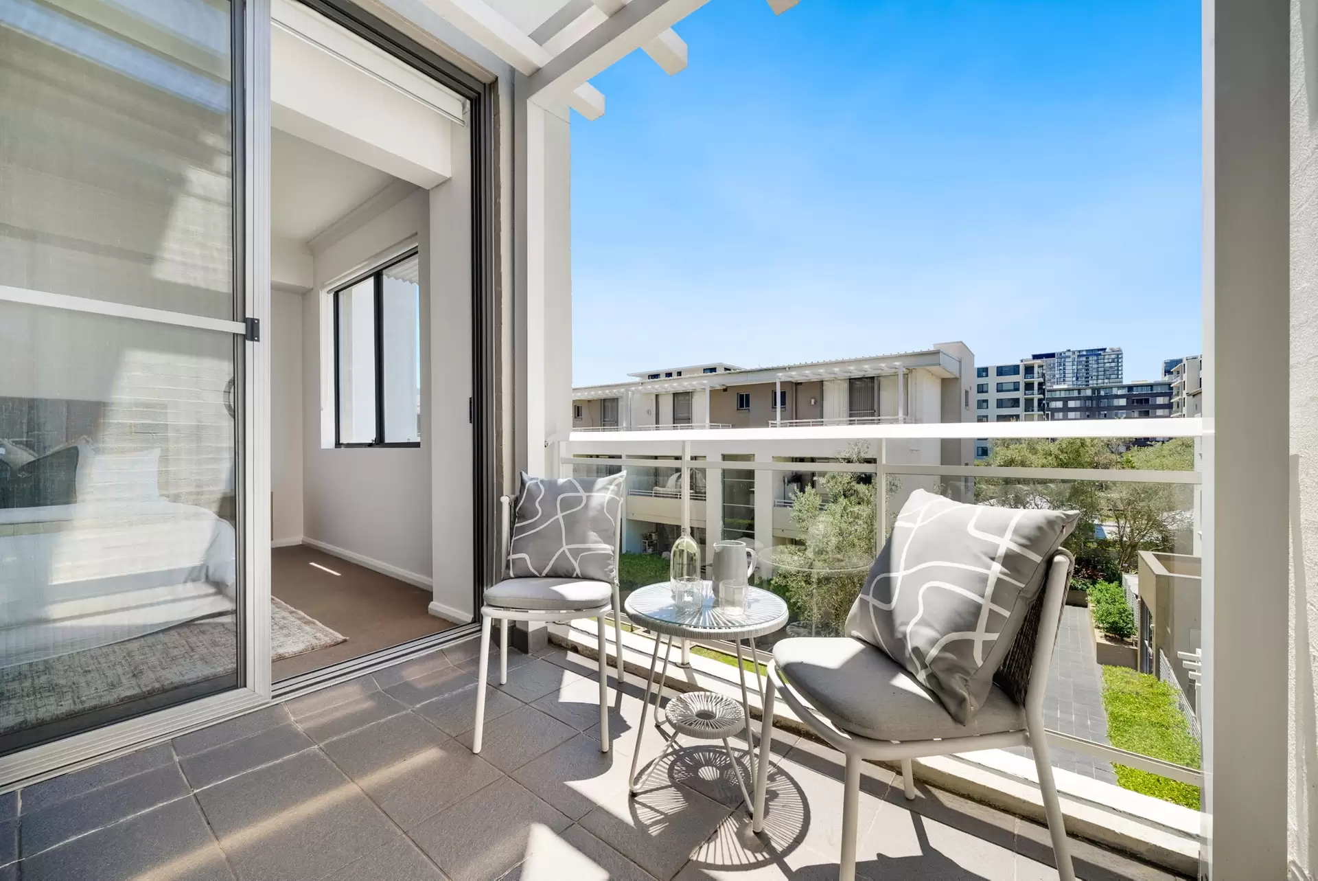 324/3 Stromboli Strait, Wentworth Point Sold by Chidiac Realty - image 1