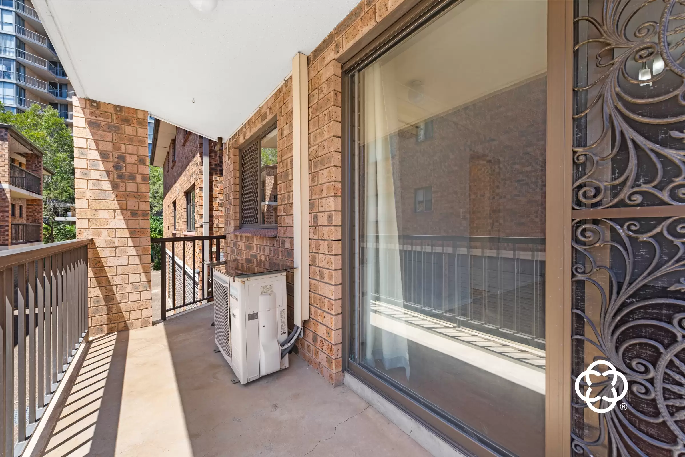 13/5 Sorrell Street, Parramatta Leased by Chidiac Realty - image 1