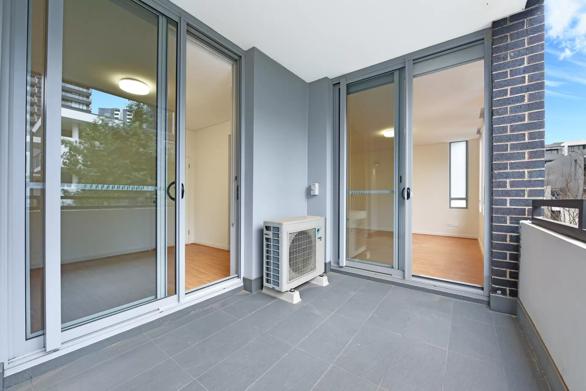 404/45 Hill Road, Wentworth Point Leased by Chidiac Realty - image 1