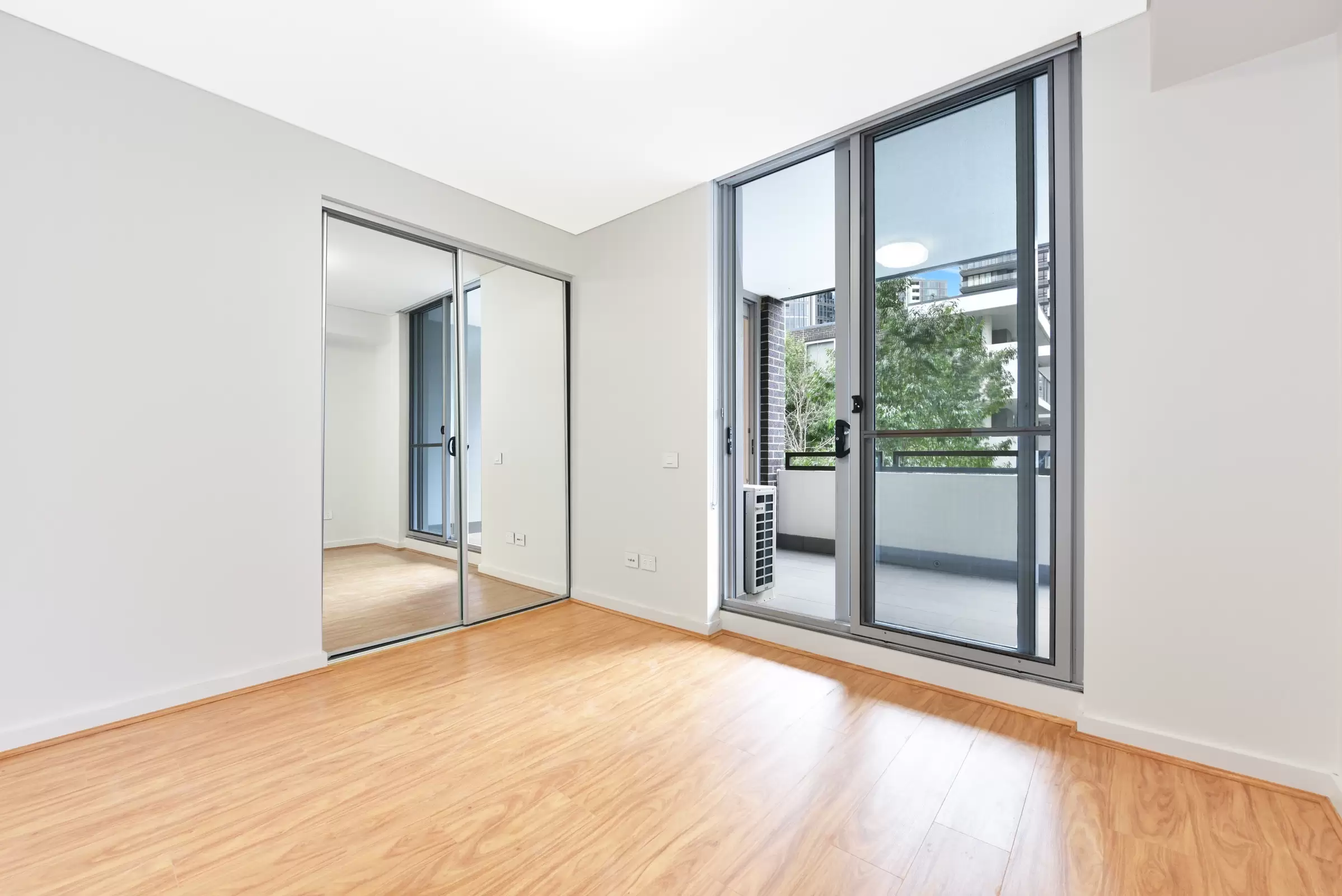 404/45 Hill Road, Wentworth Point Leased by Chidiac Realty - image 5