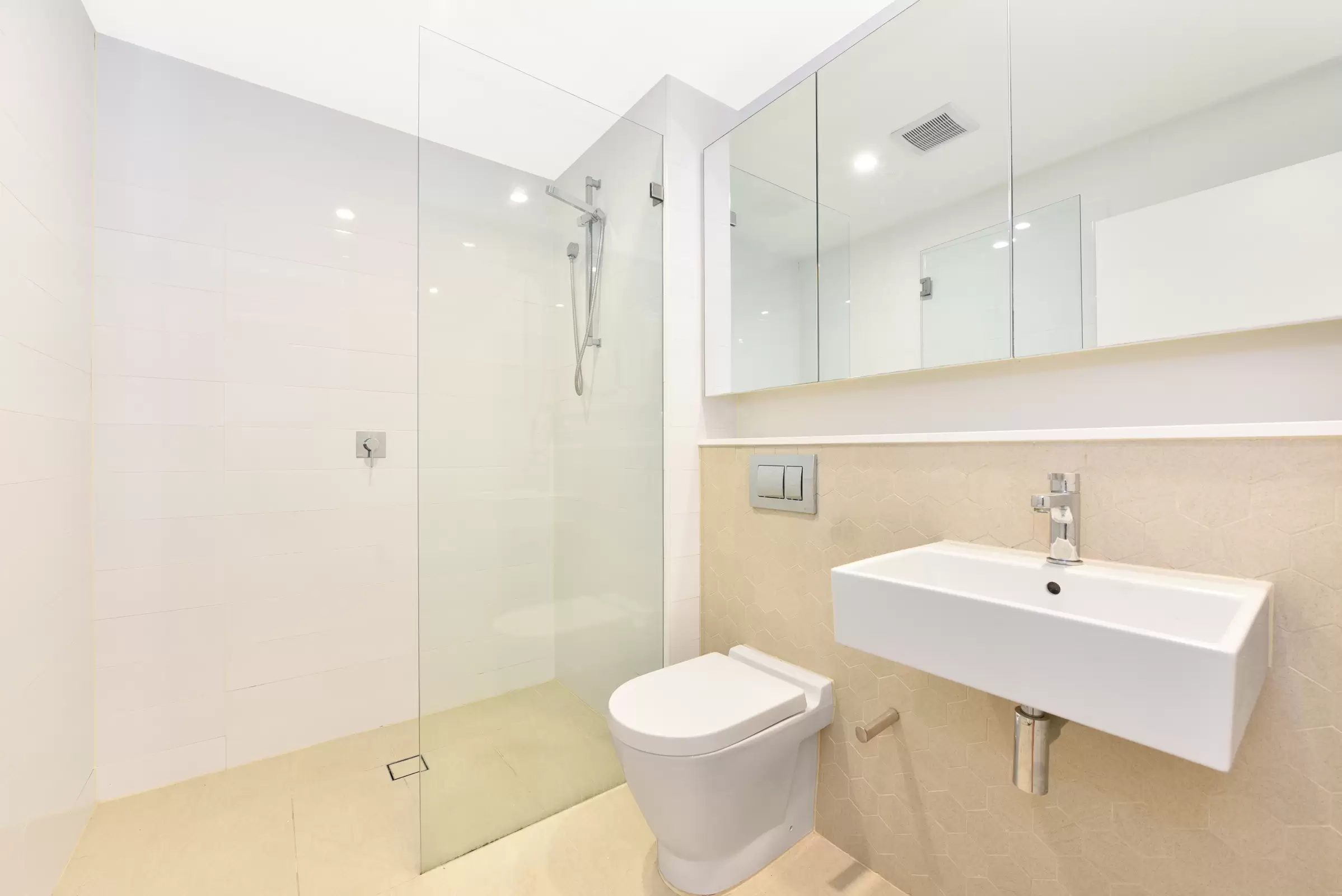 404/45 Hill Road, Wentworth Point Leased by Chidiac Realty - image 6