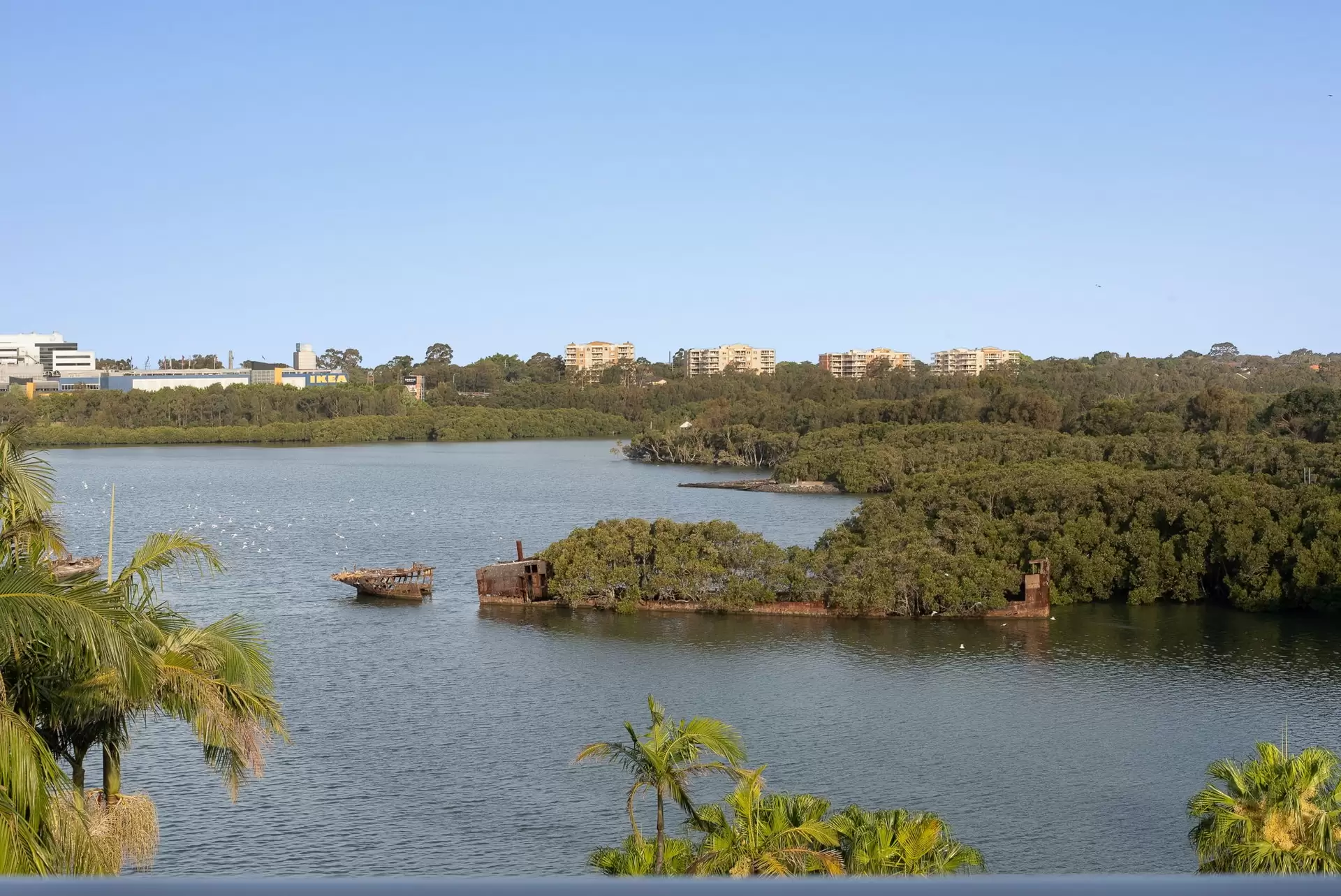 681/4 The Crescent, Wentworth Point Leased by Chidiac Realty - image 1