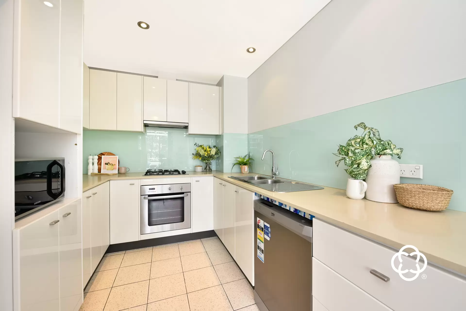 115/3 Stromboli Strait, Wentworth Point Leased by Chidiac Realty - image 1