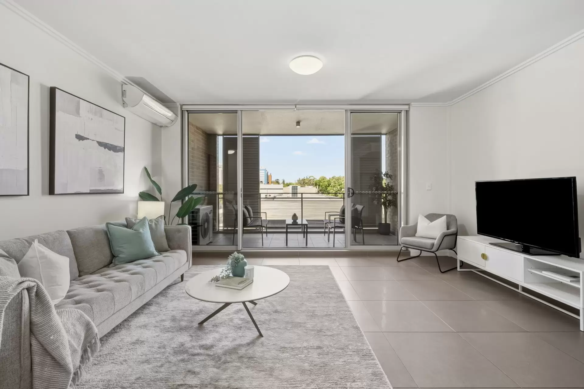 12/8-12 Kerrs Road, Lidcombe Sold by Chidiac Realty - image 1