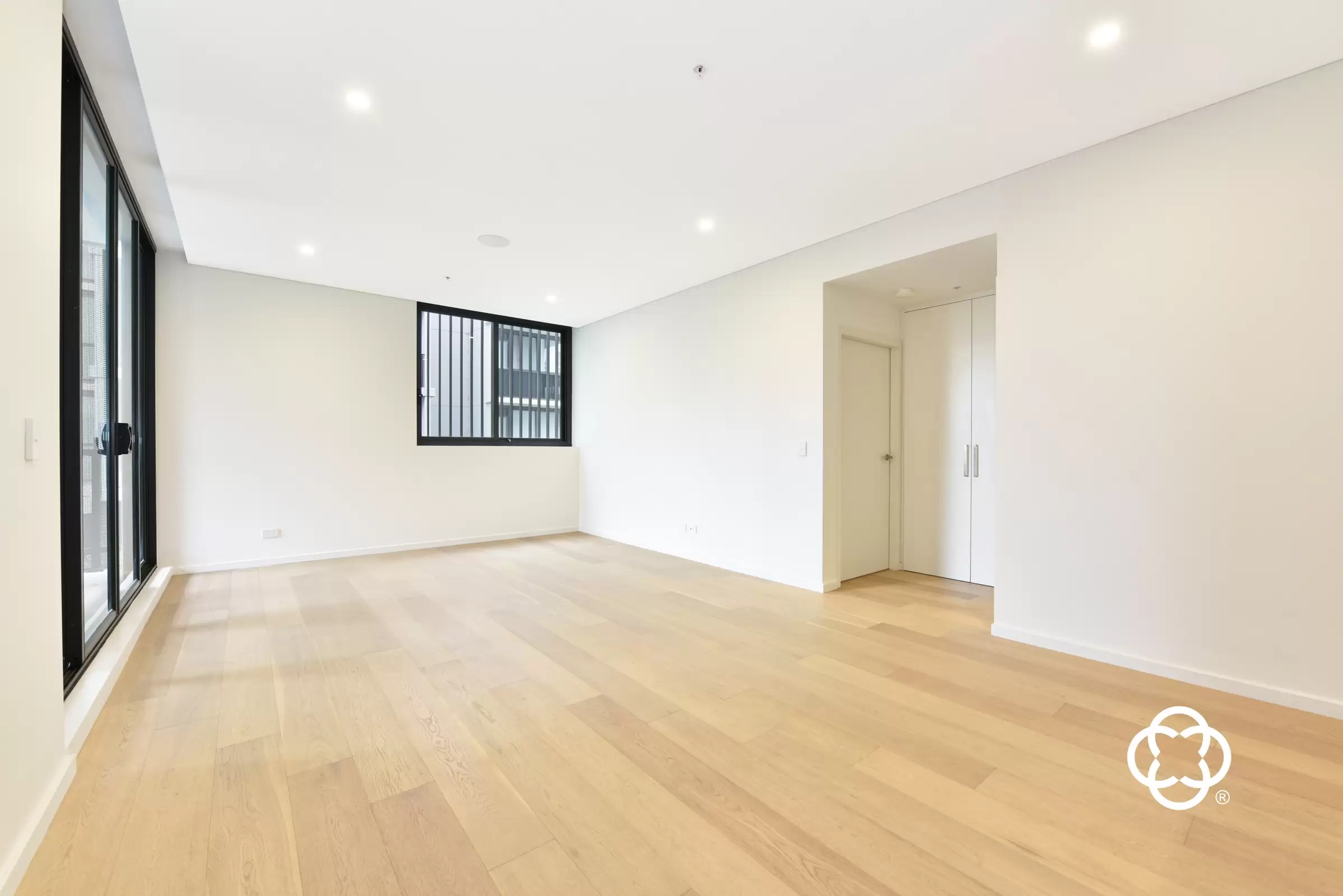 9071/17 Amalfi Drive, Wentworth Point Leased by Chidiac Realty - image 2
