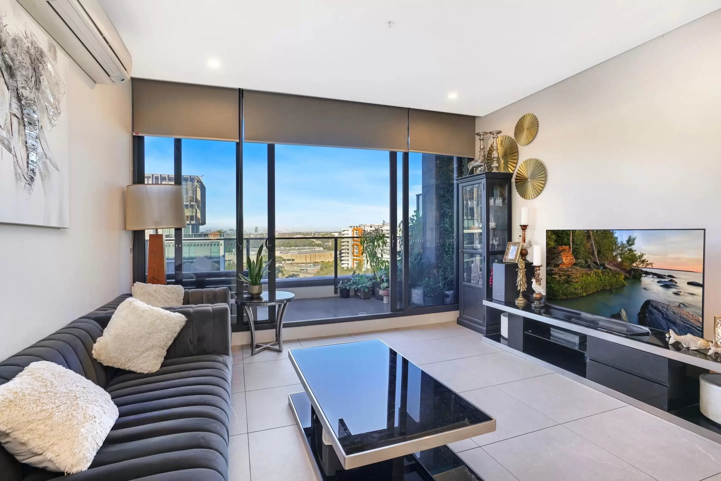 K1126/2 Morton Street, Parramatta Leased by Chidiac Realty - image 3