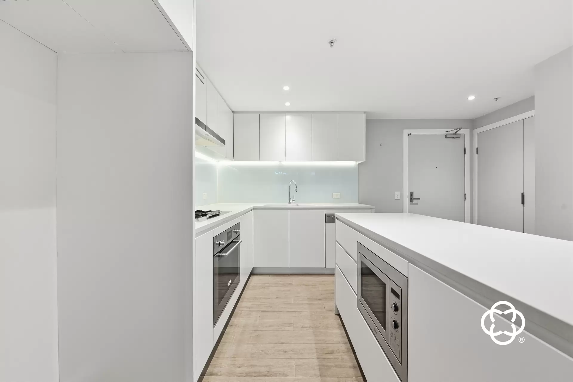 302/7 Half Street, Wentworth Point Leased by Chidiac Realty - image 1
