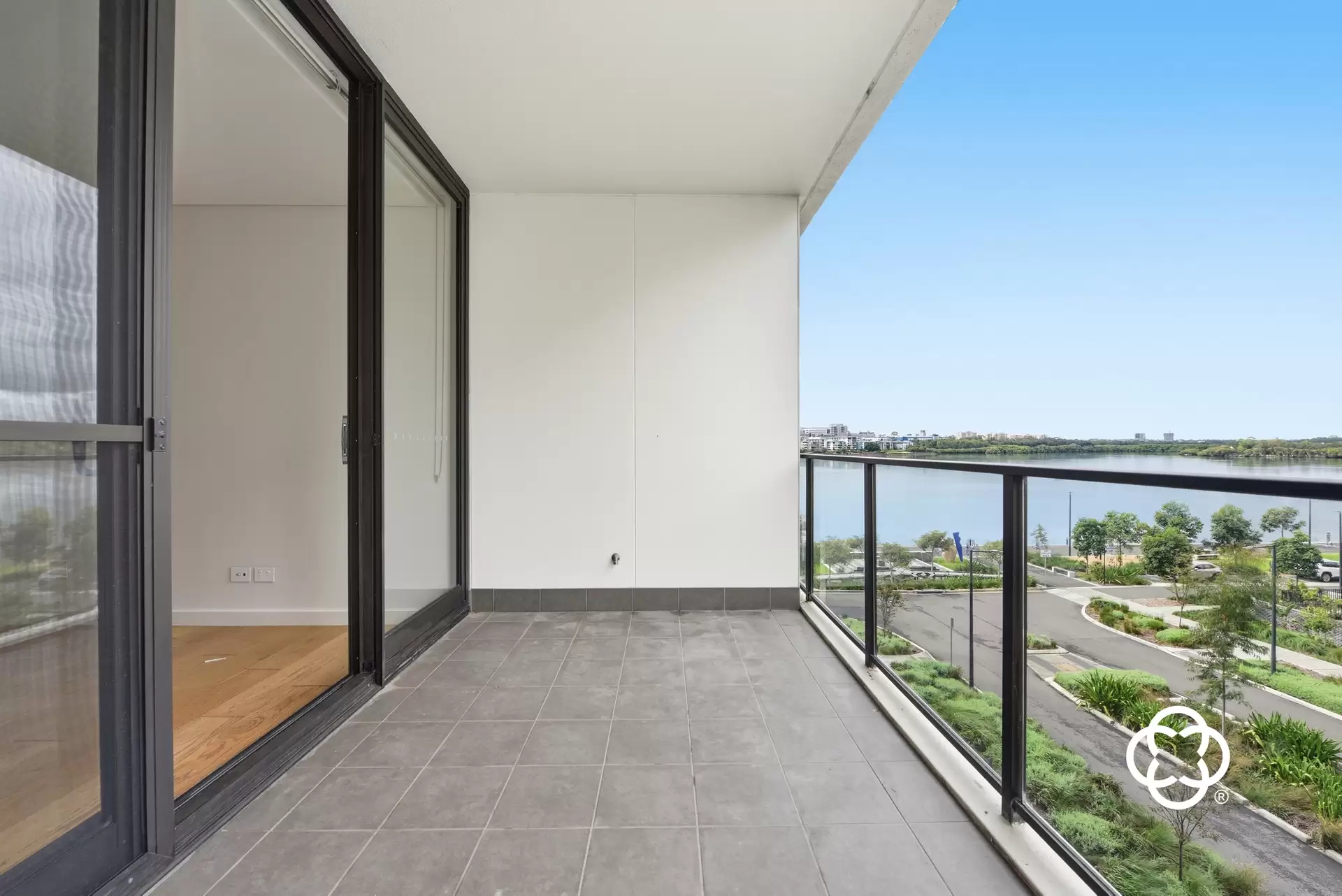 302/21 Verona Drive, Wentworth Point Leased by Chidiac Realty - image 1