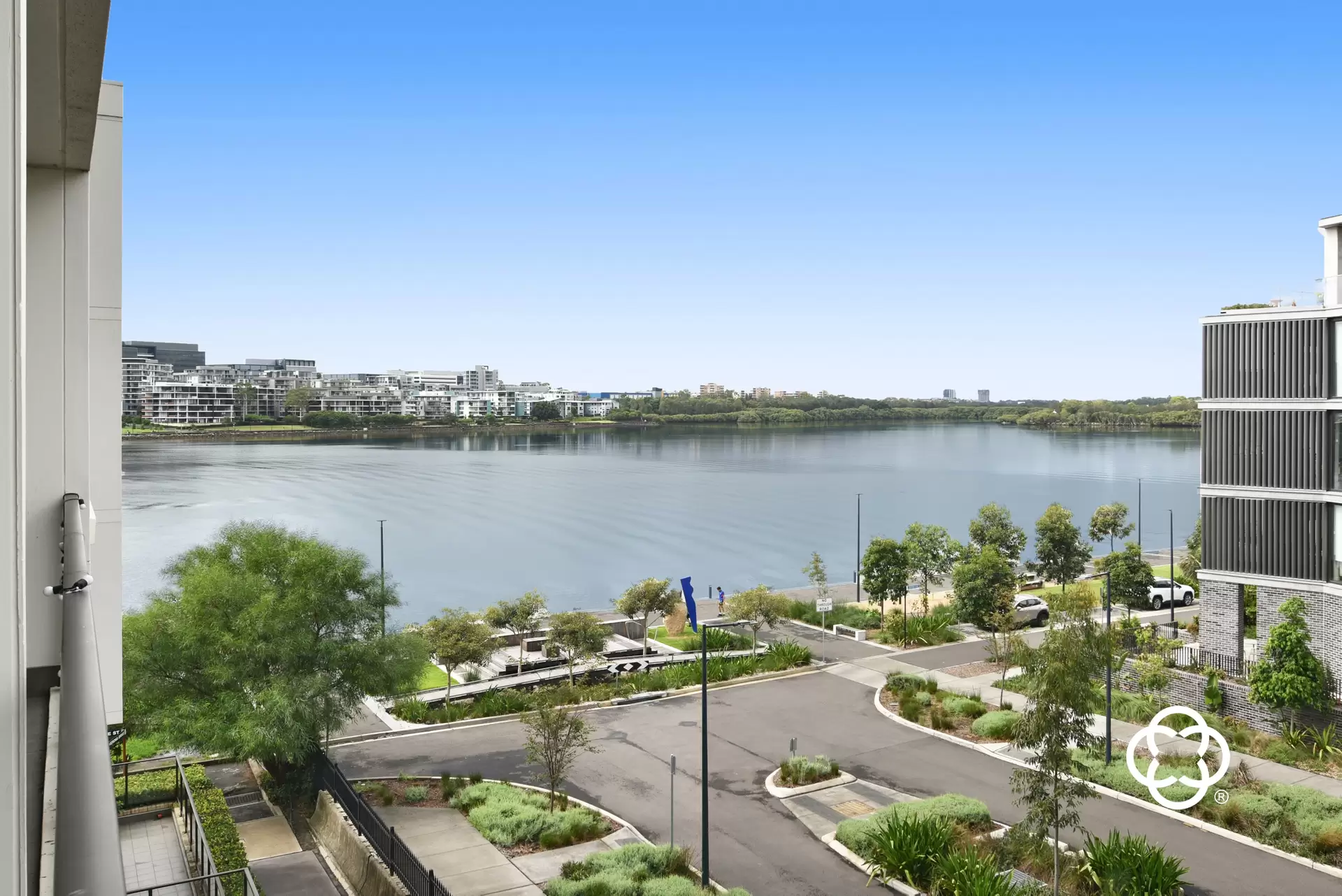 302/21 Verona Drive, Wentworth Point Leased by Chidiac Realty - image 1