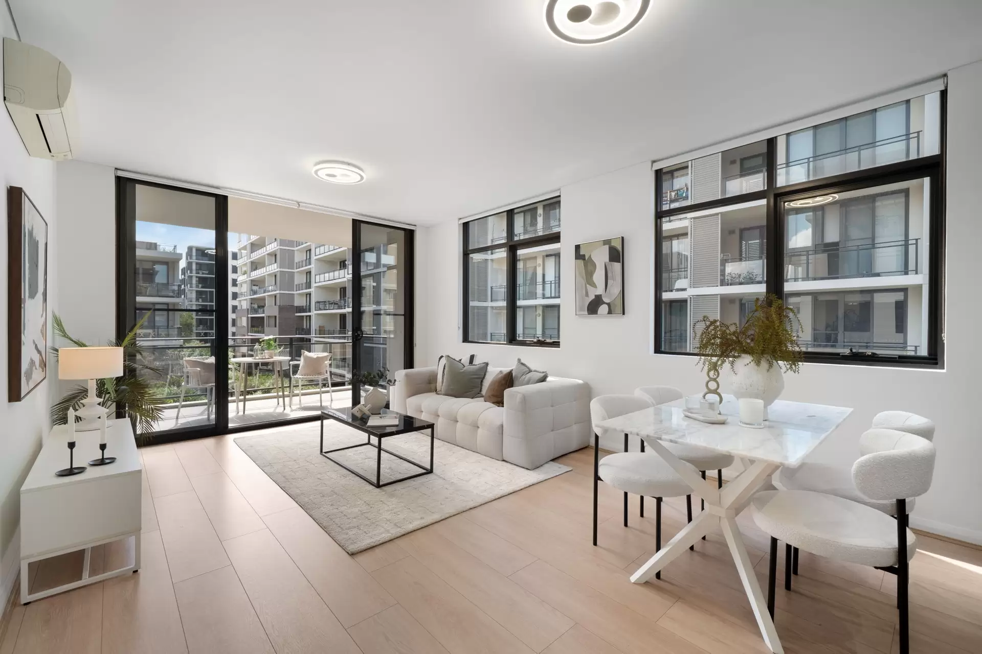 336/21 Marine Parade, Wentworth Point Sold by Chidiac Realty - image 1