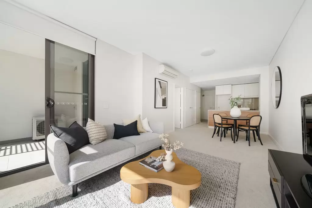 530/43 Amalfi Drive, Wentworth Point Sold by Chidiac Realty
