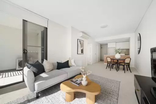 530/43 Amalfi Drive, Wentworth Point Sold by Chidiac Realty