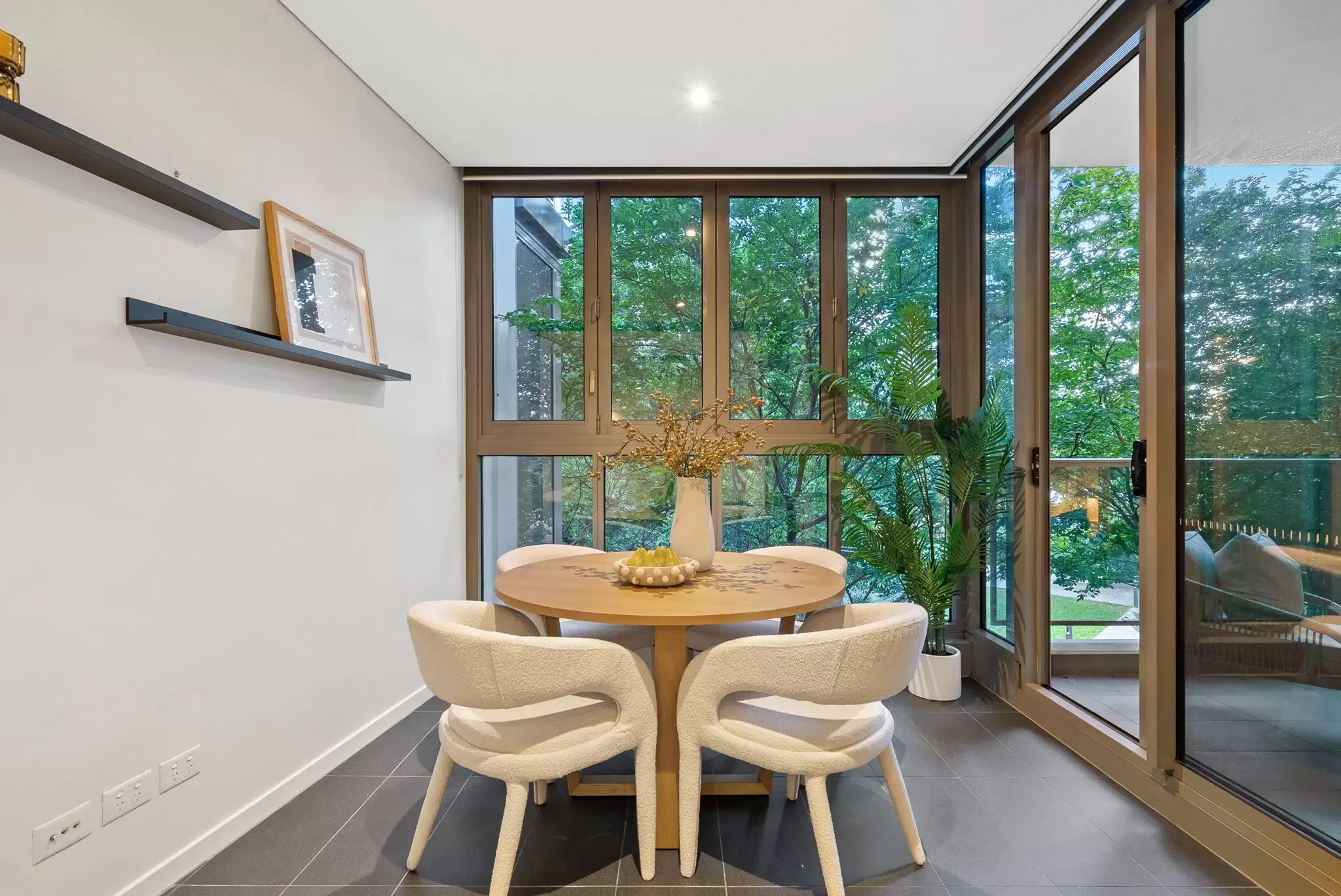 501/3 Half Street, Wentworth Point Sold by Chidiac Realty - image 2
