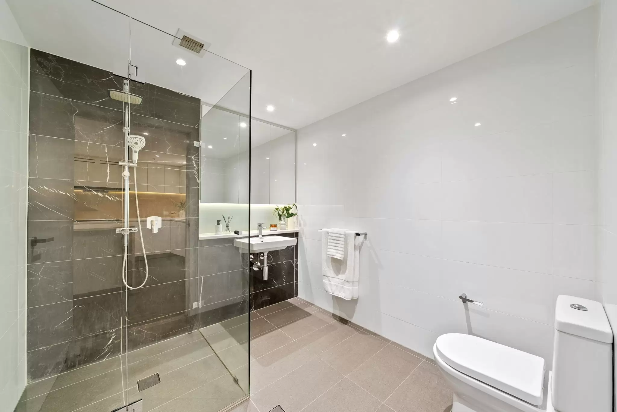 501/3 Half Street, Wentworth Point Sold by Chidiac Realty - image 7