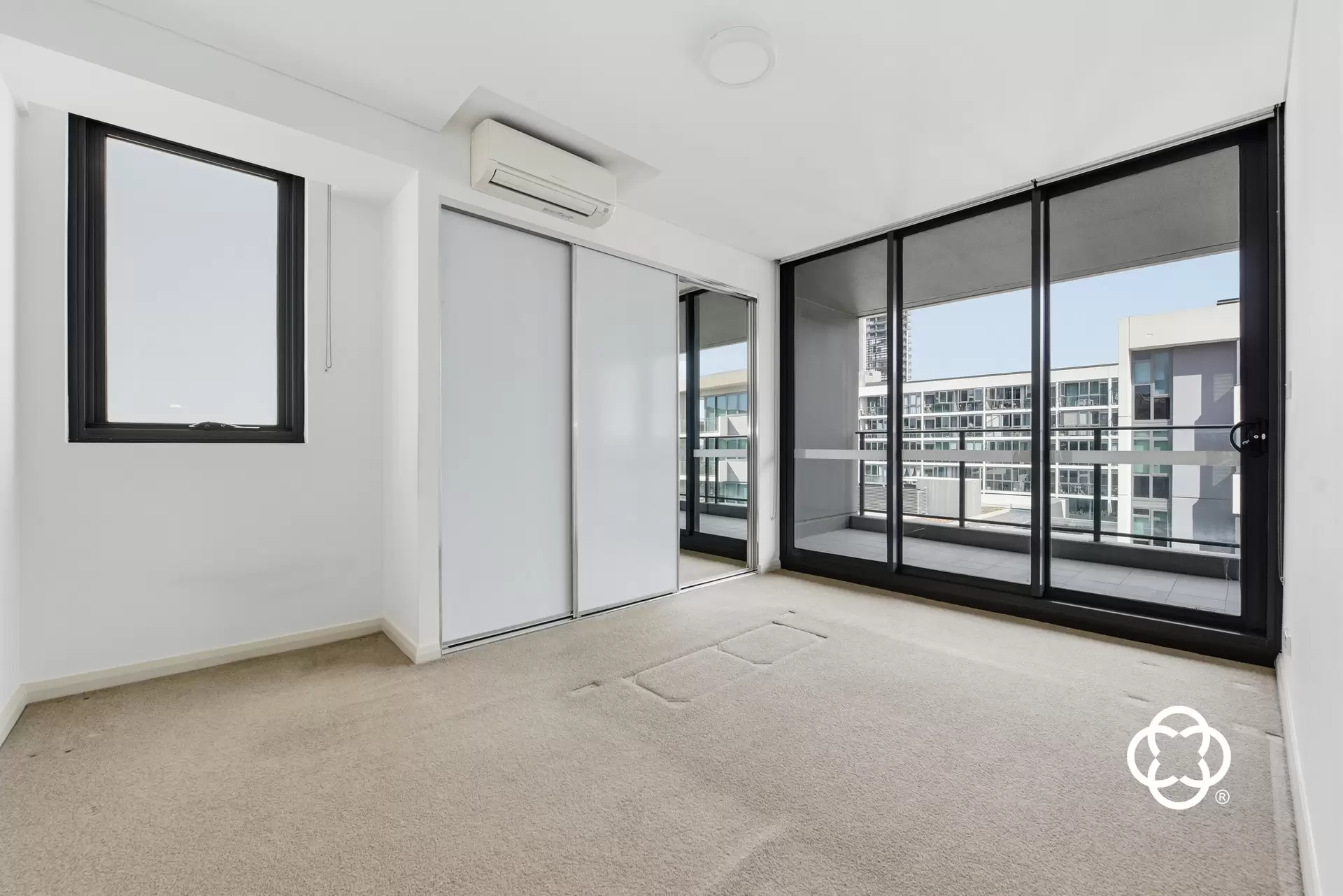 712/55 Hill Road, Wentworth Point Leased by Chidiac Realty - image 1