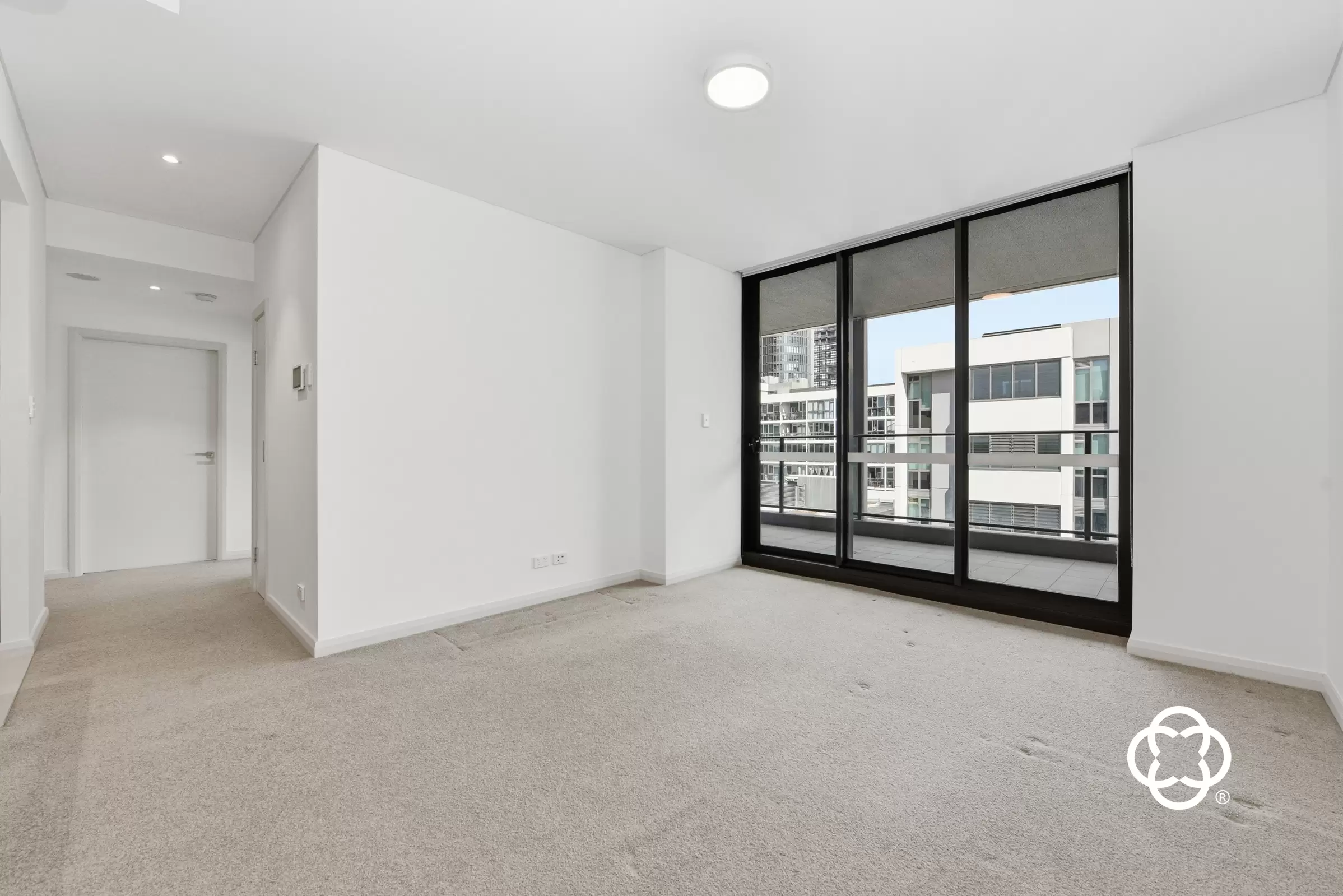712/55 Hill Road, Wentworth Point Leased by Chidiac Realty - image 1