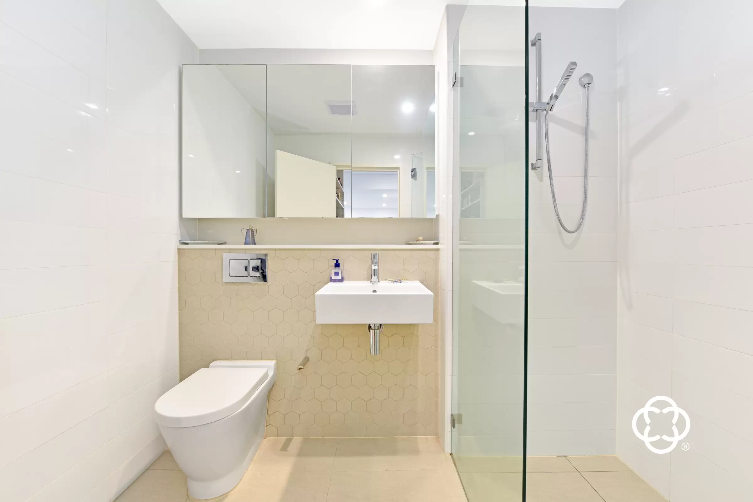 222/5 Verona Drive, Wentworth Point Leased by Chidiac Realty - image 7