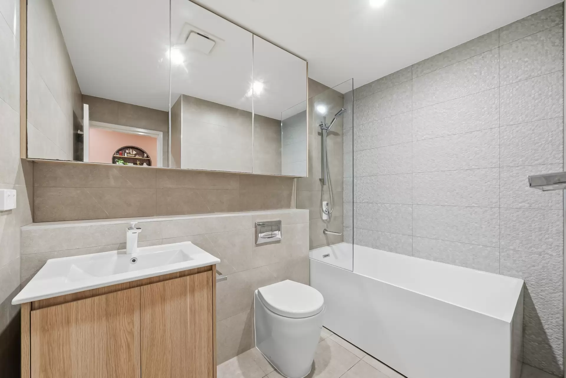 102/123 Bowden Street, Meadowbank Leased by Chidiac Realty - image 1