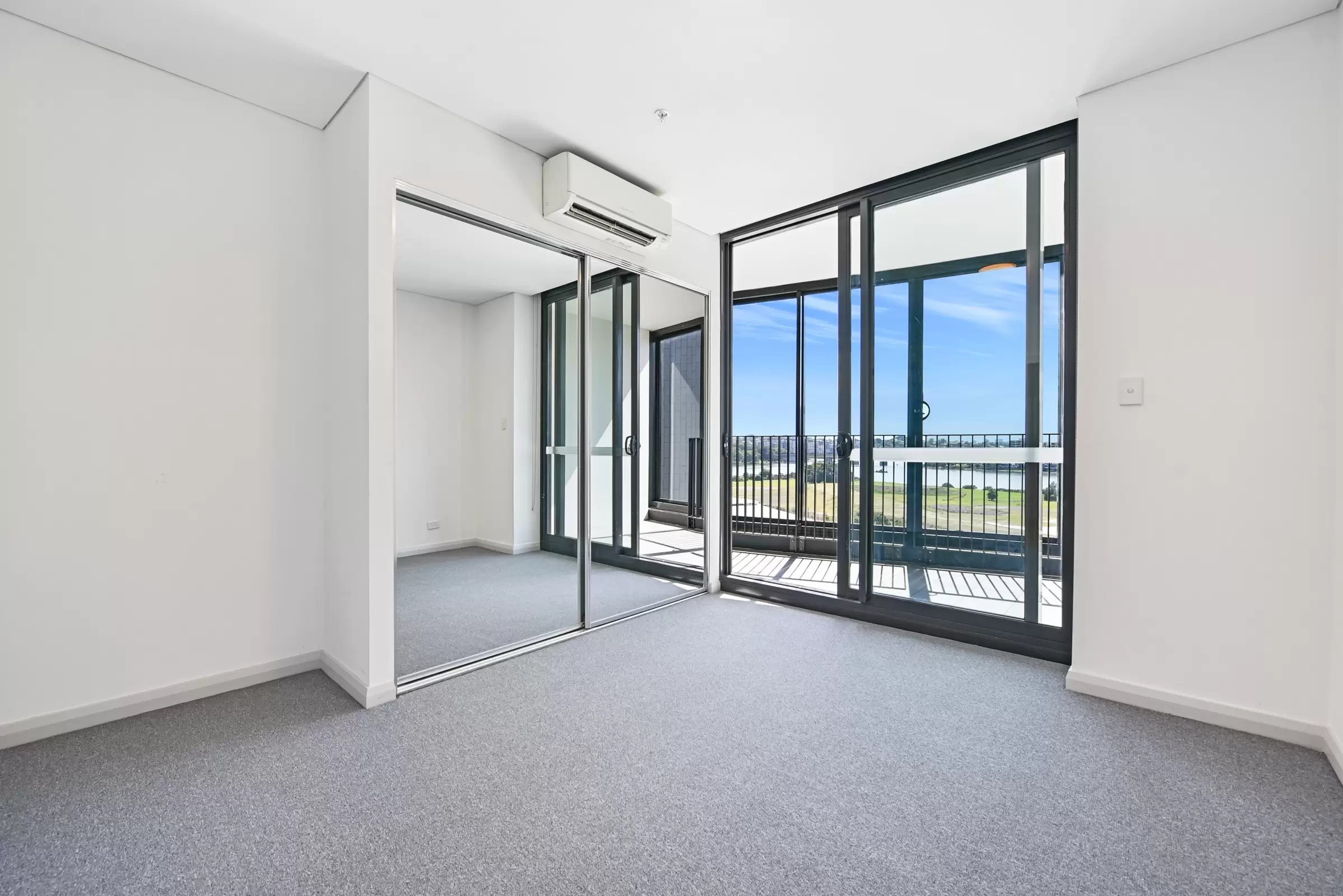 901/10 Burroway Road, Wentworth Point Leased by Chidiac Realty - image 3