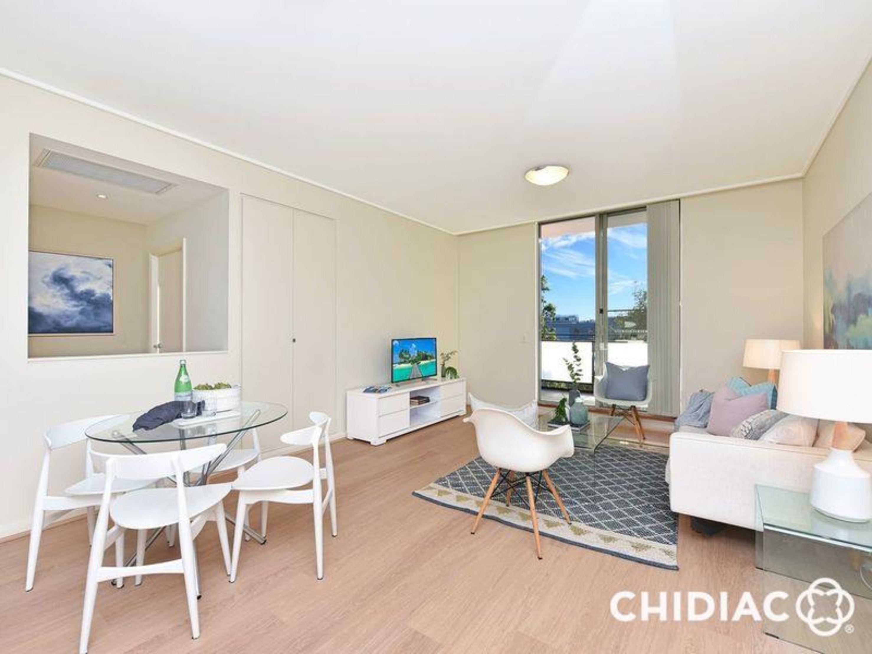 686/4 The Crescent, Wentworth Point Leased by Chidiac Realty - image 3