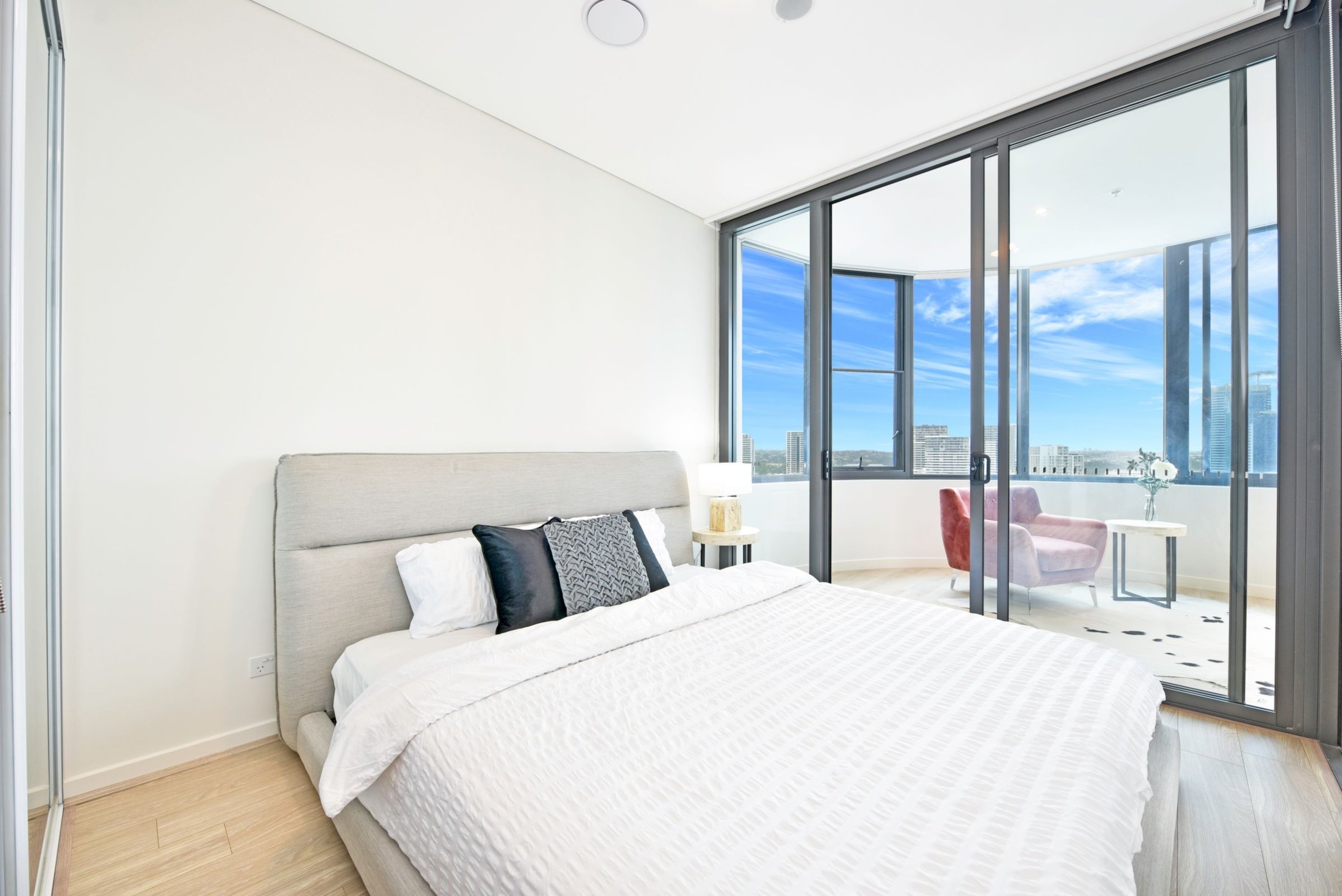 1805/11 Wentworth Place, Wentworth Point Sold by Chidiac Realty - image 6